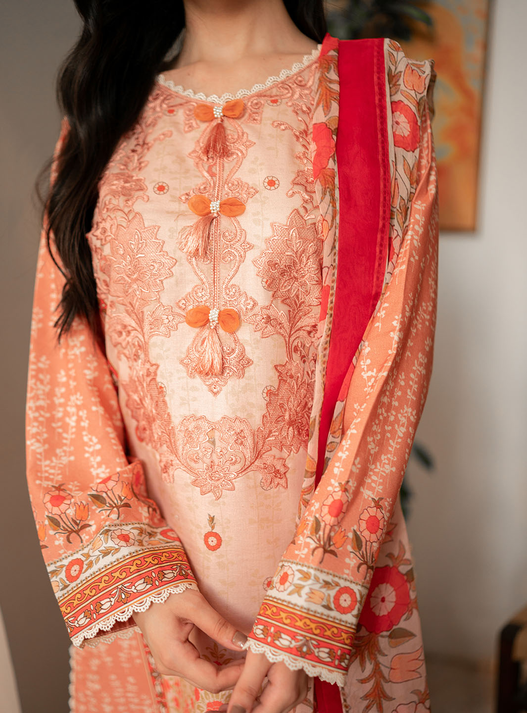 Roheenaz | Selene Fall 24 | Ezra