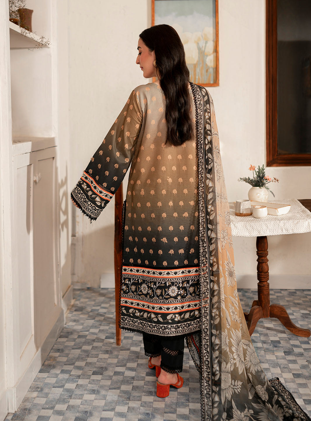 Roheenaz | Selene Fall 24 | Jane