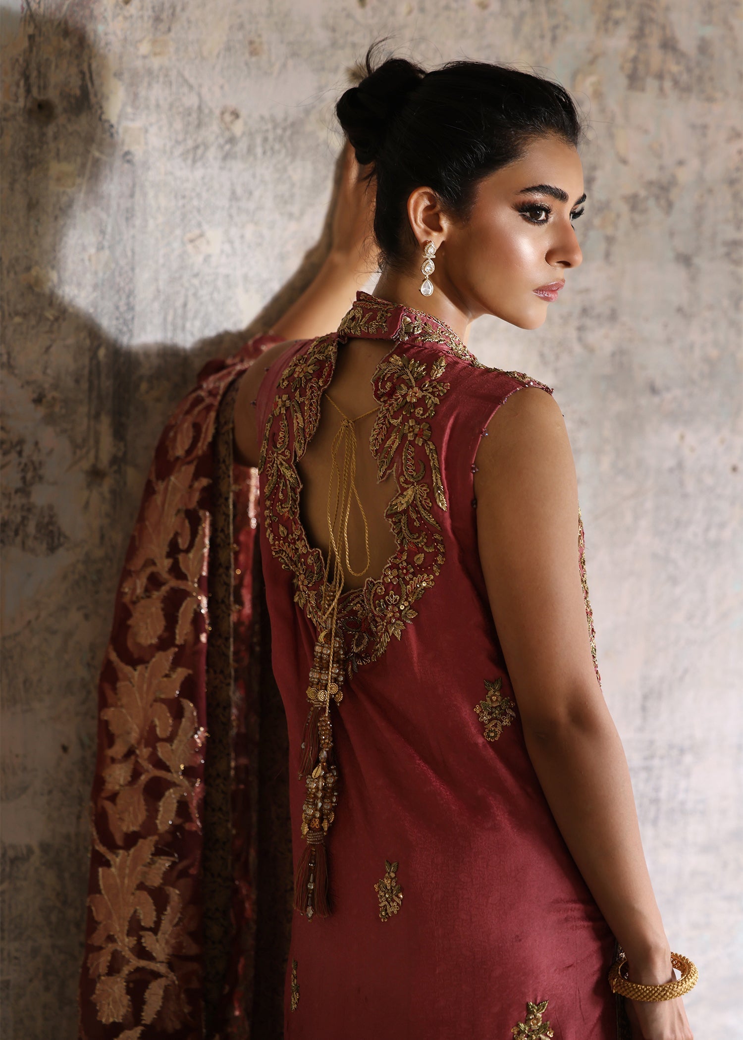 Umsha | Mehfil-e-Rang | Rose Allure