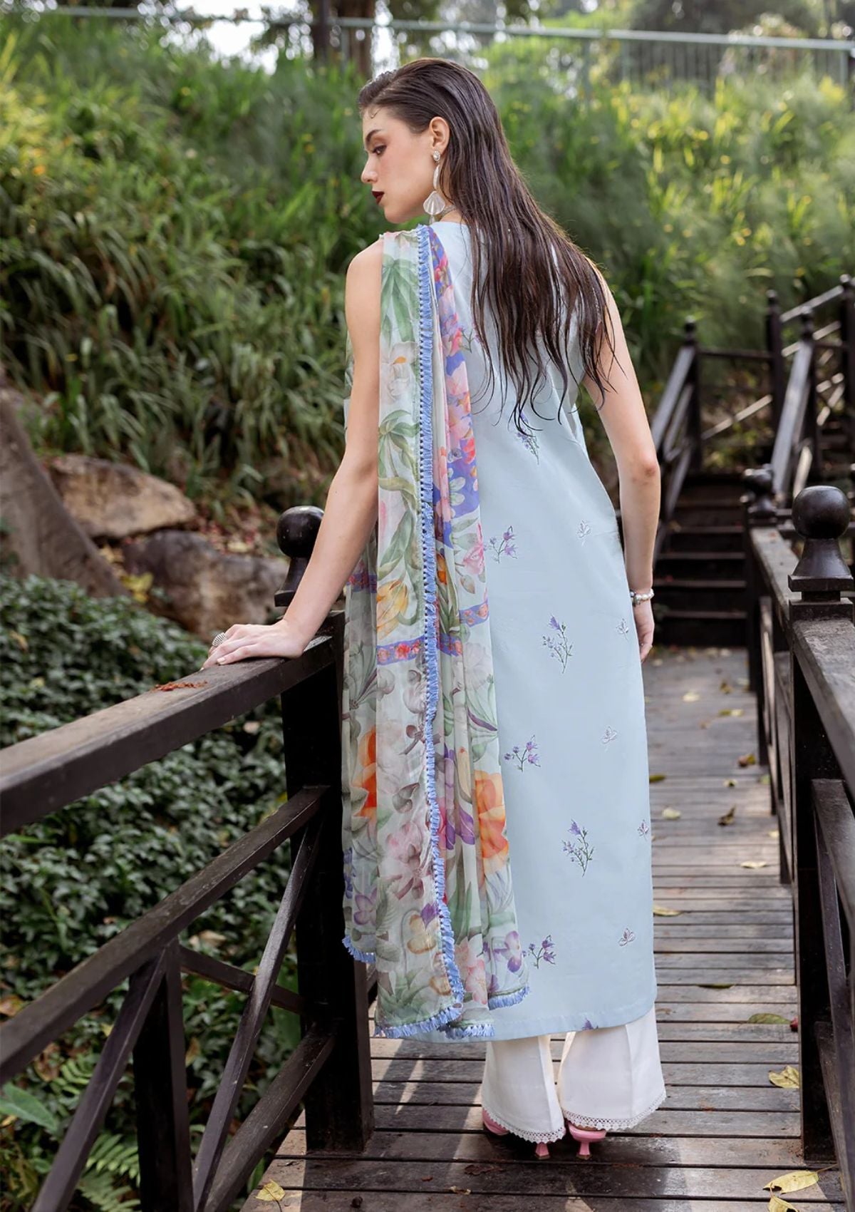 Lawn Collection - Roheenaz - Dahlia - DEL24#03 - A - Daisy
