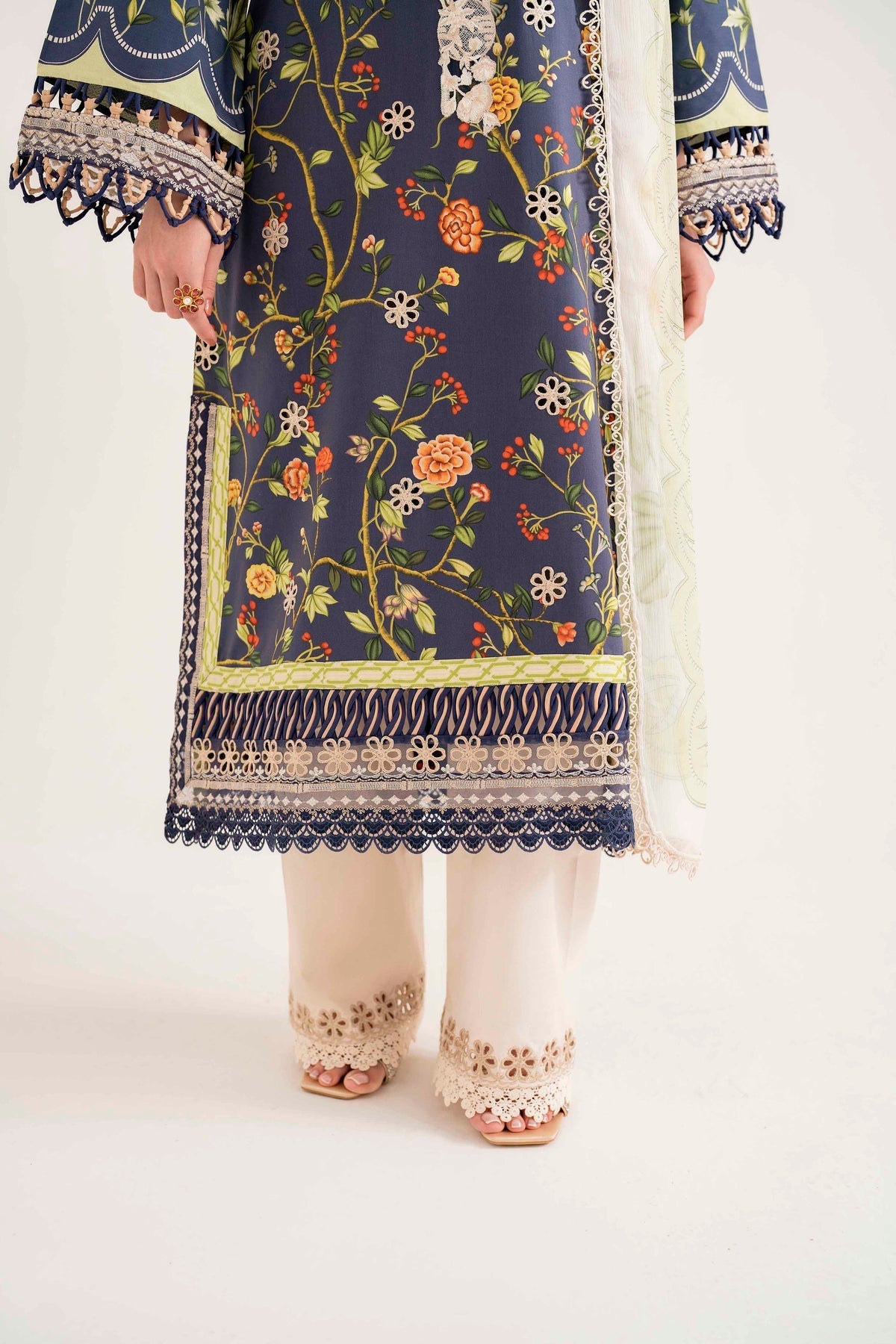 Sable Vogue | Lila Summer Lawn 24 | SAL-06-24