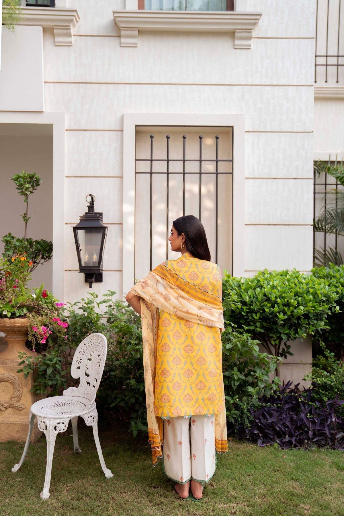 Sable Vogue | Lila Lawn 25 | SAL-08-25