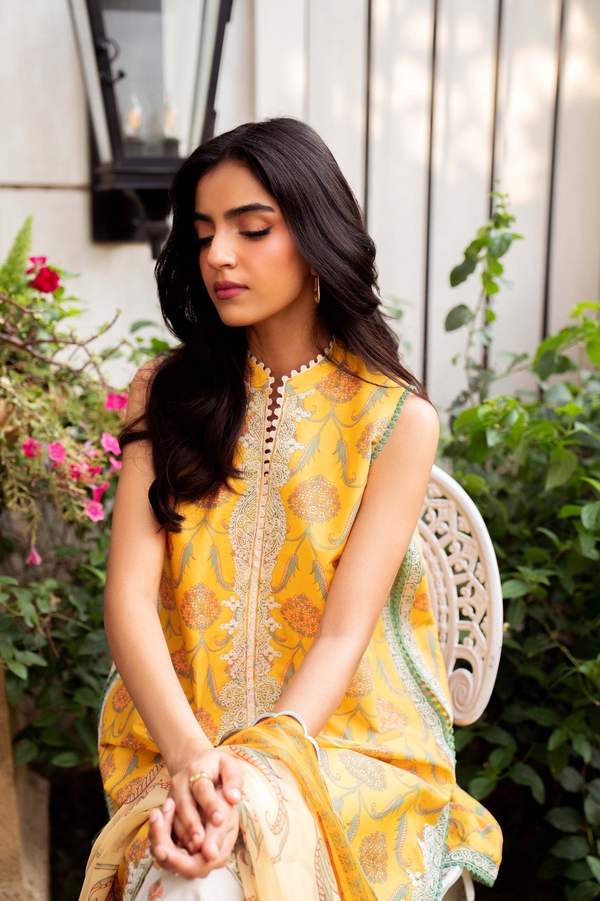 Sable Vogue | Lila Lawn 25 | SAL-08-25