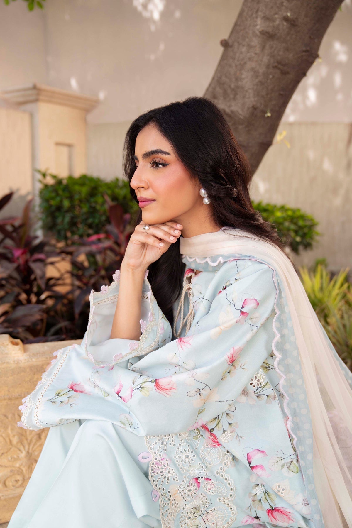 Sable Vogue | Lila Lawn 25 | SAL-09-25
