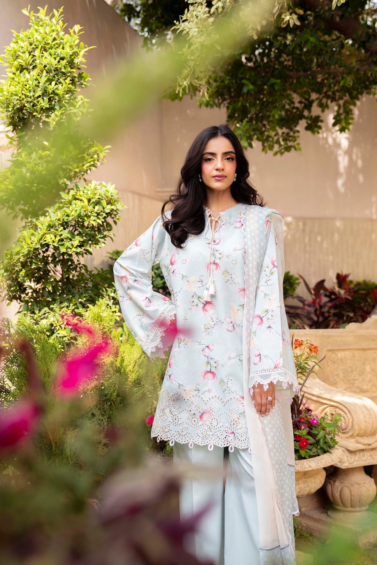 Sable Vogue | Lila Lawn 25 | SAL-09-25