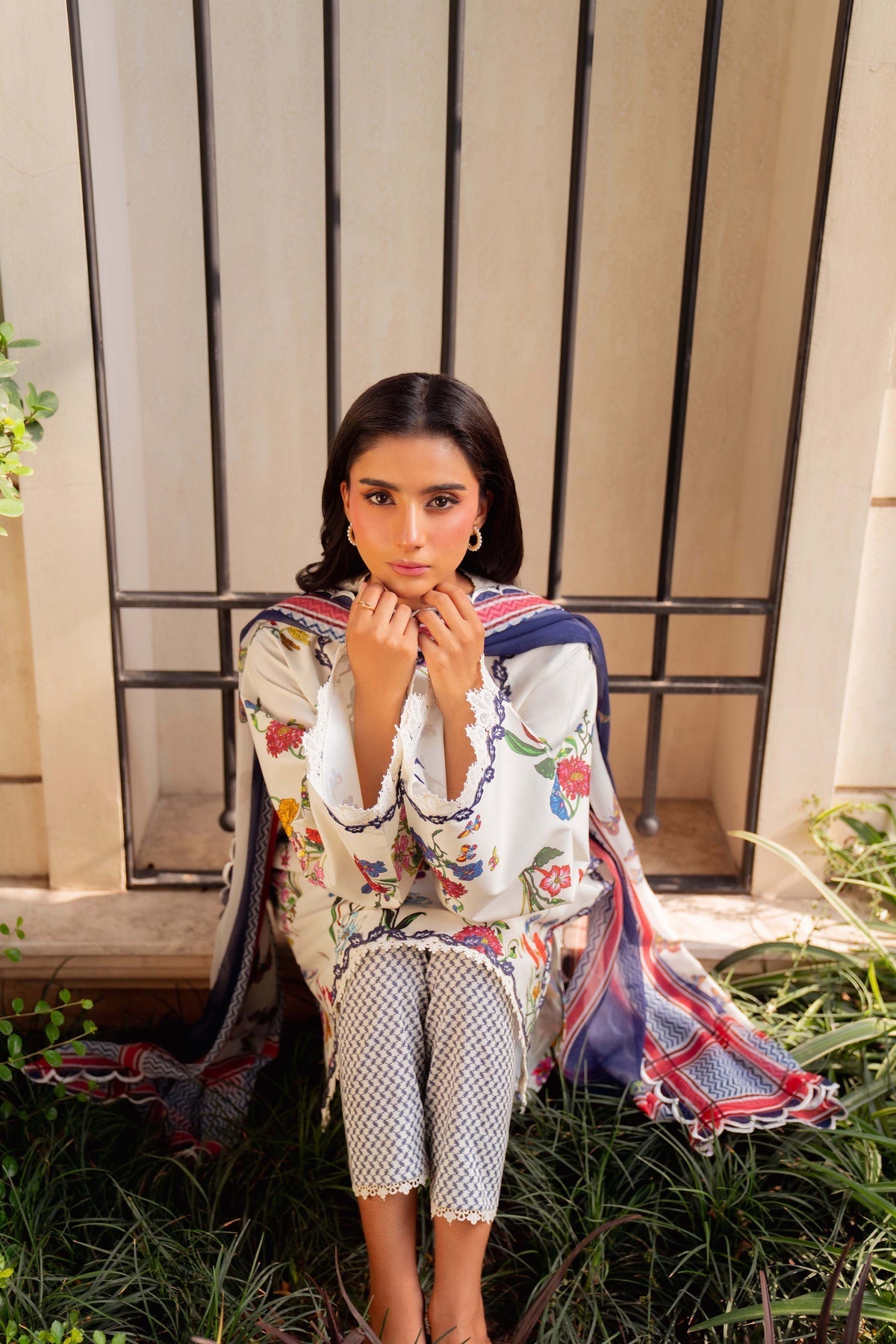 Sable Vogue | Lila Lawn 25 | SAL-11-25