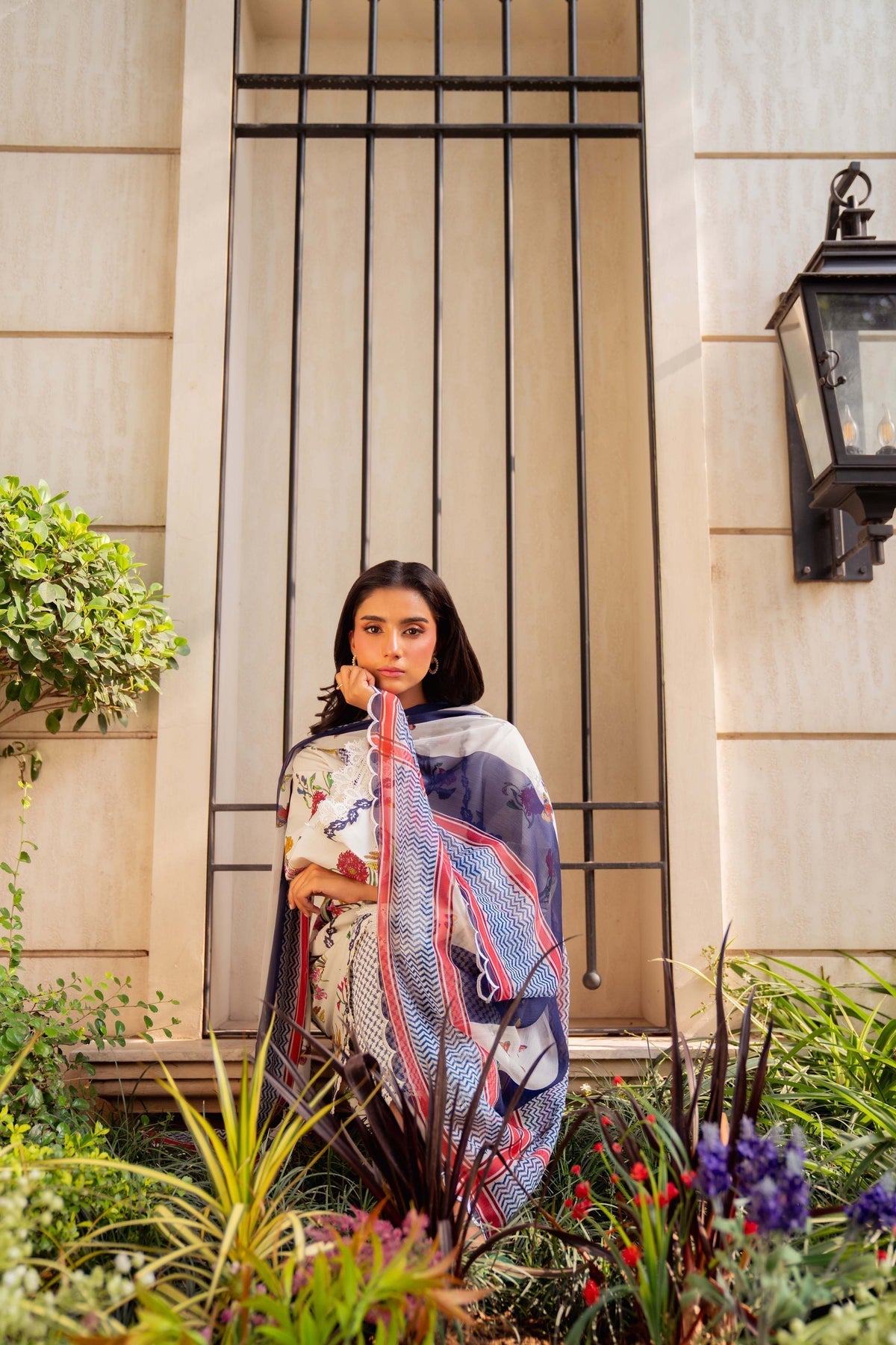 Sable Vogue | Lila Lawn 25 | SAL-11-25