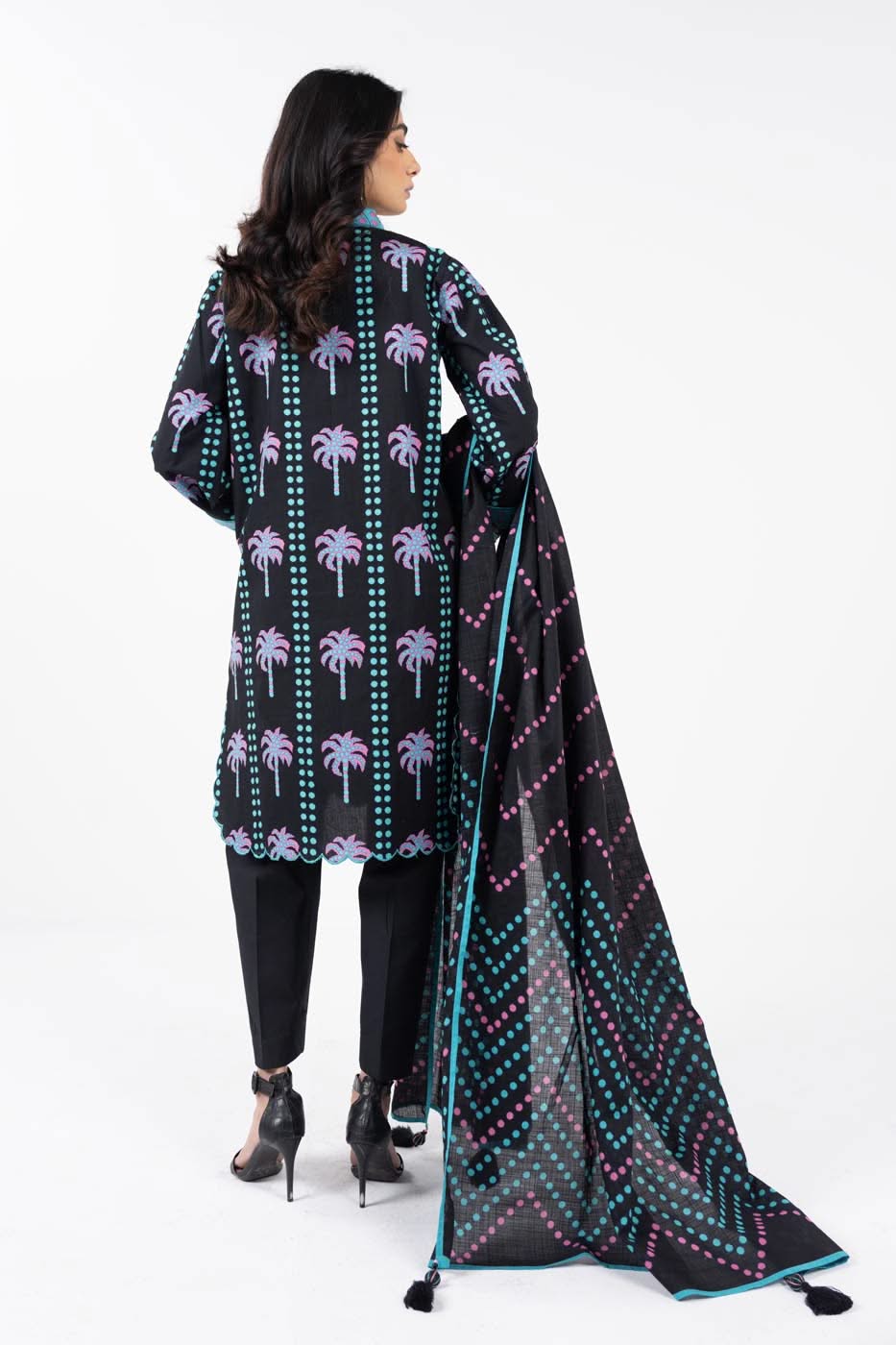 Al Karam | Winter 24 | SC-05-24 - Official Alkaram - Agha Fabrics UK