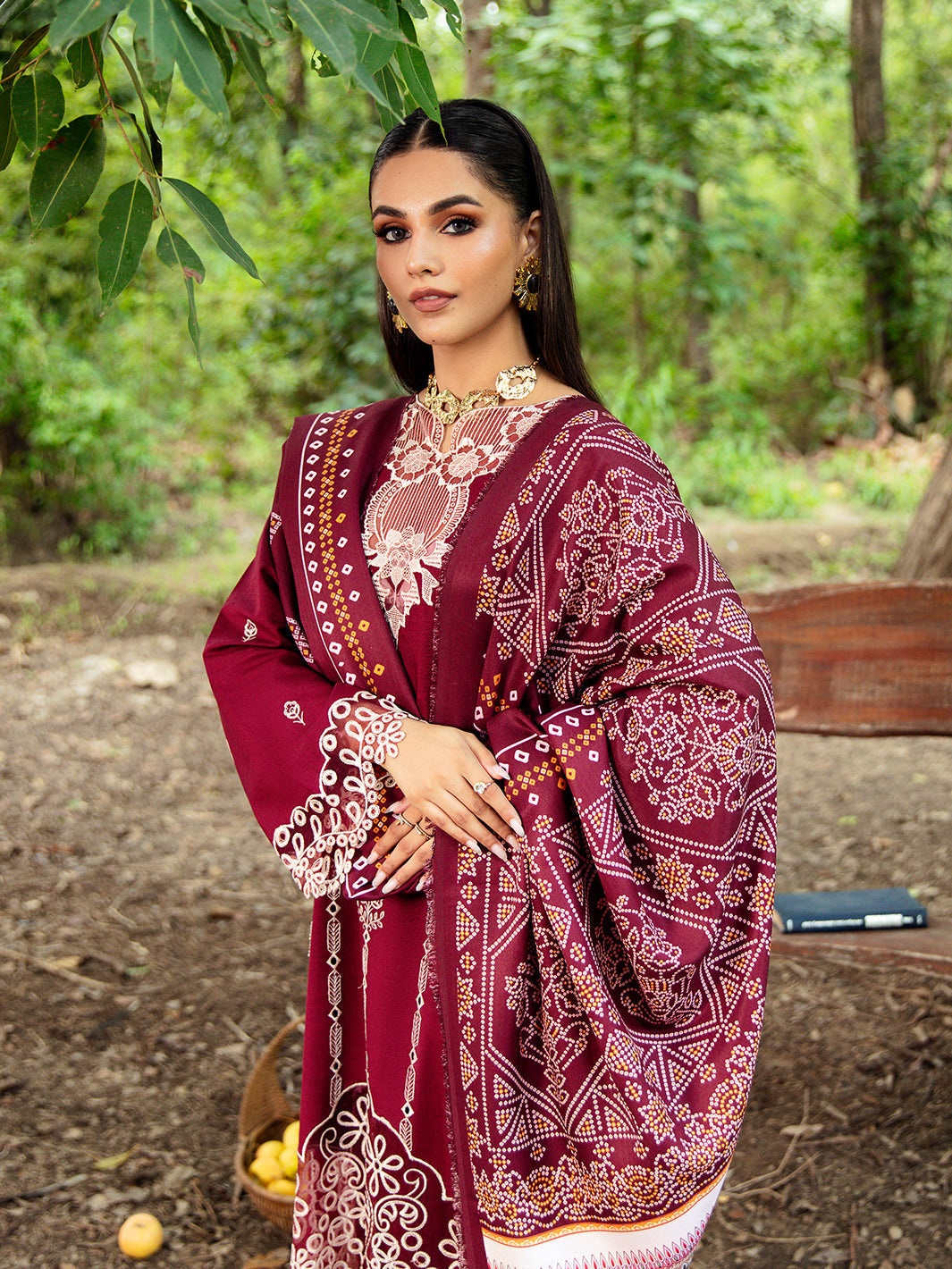 Mahnur | Hazel Winter 24 | SEREIN