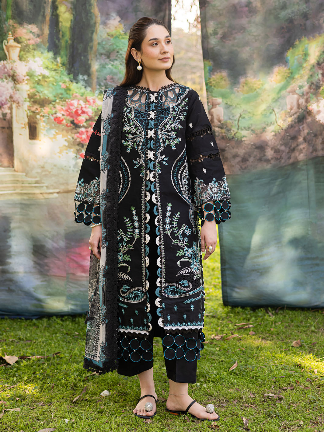 Parishay | Shangrila Luxury Lawn | SHR - 02 - Official Parishay - Agha Fabrics UK
