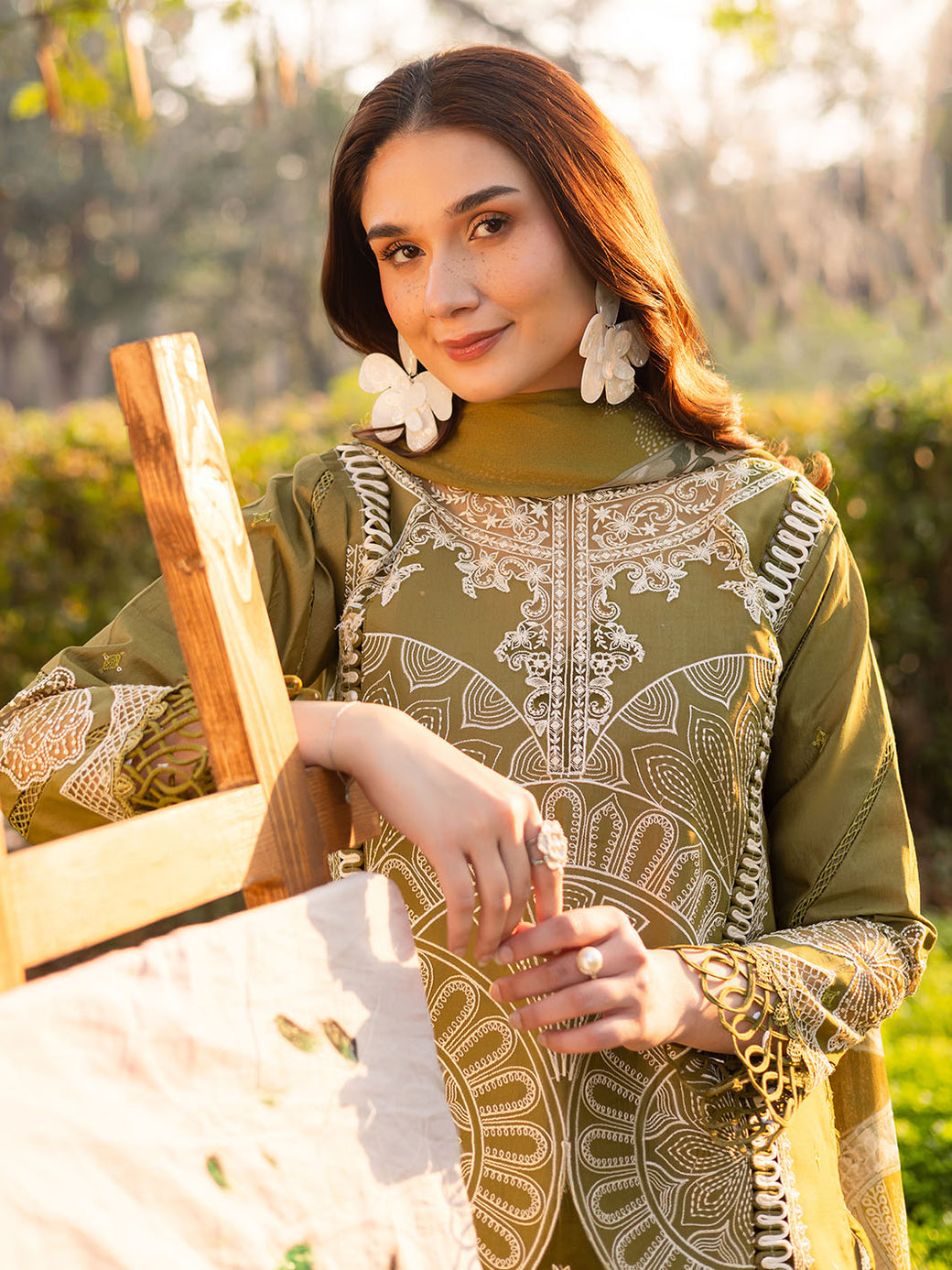 Parishay | Shangrila Luxury Lawn | SHR - 04 - Official Parishay - Agha Fabrics UK