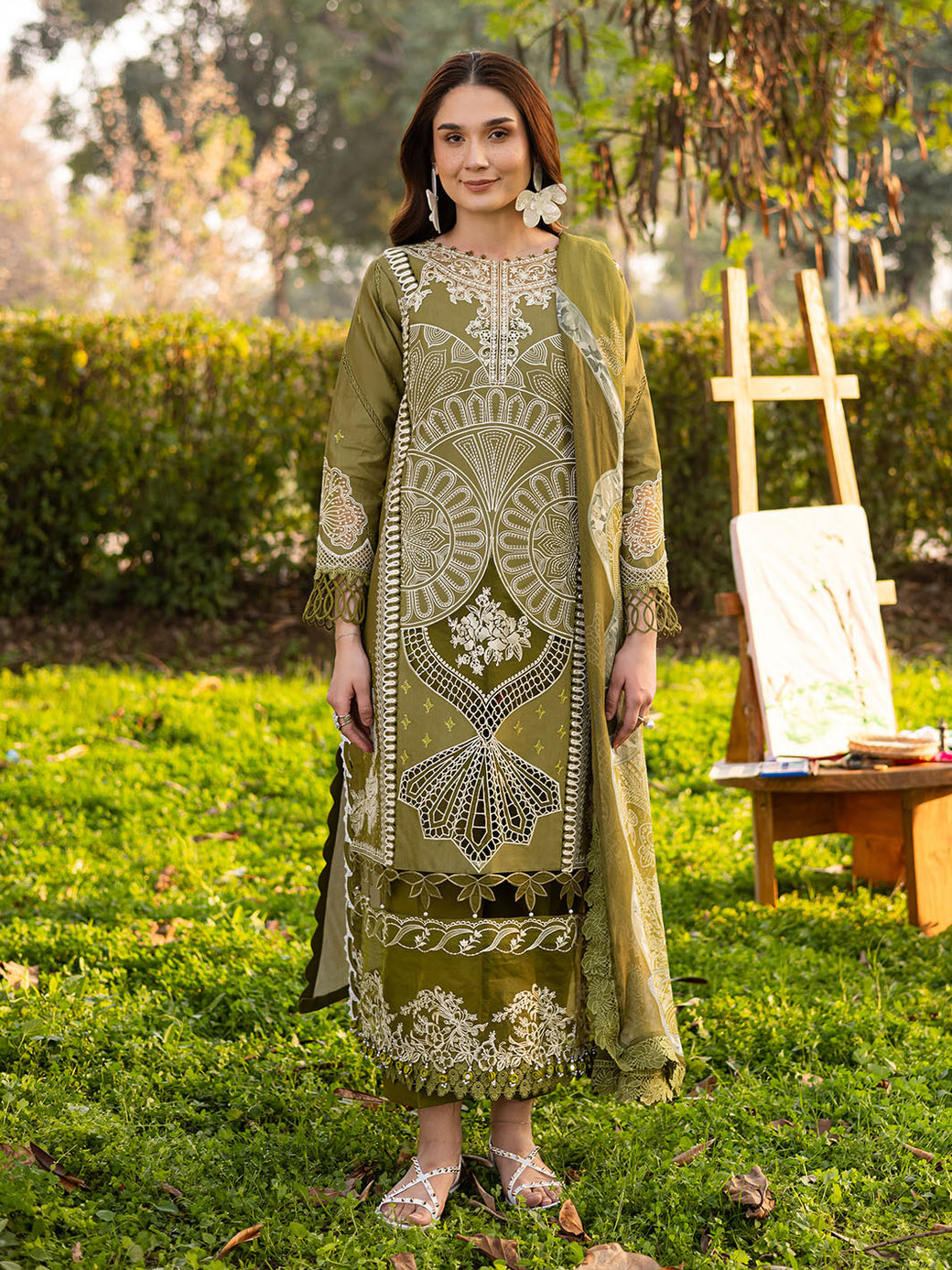 Parishay | Shangrila Luxury Lawn | SHR - 04 - Official Parishay - Agha Fabrics UK