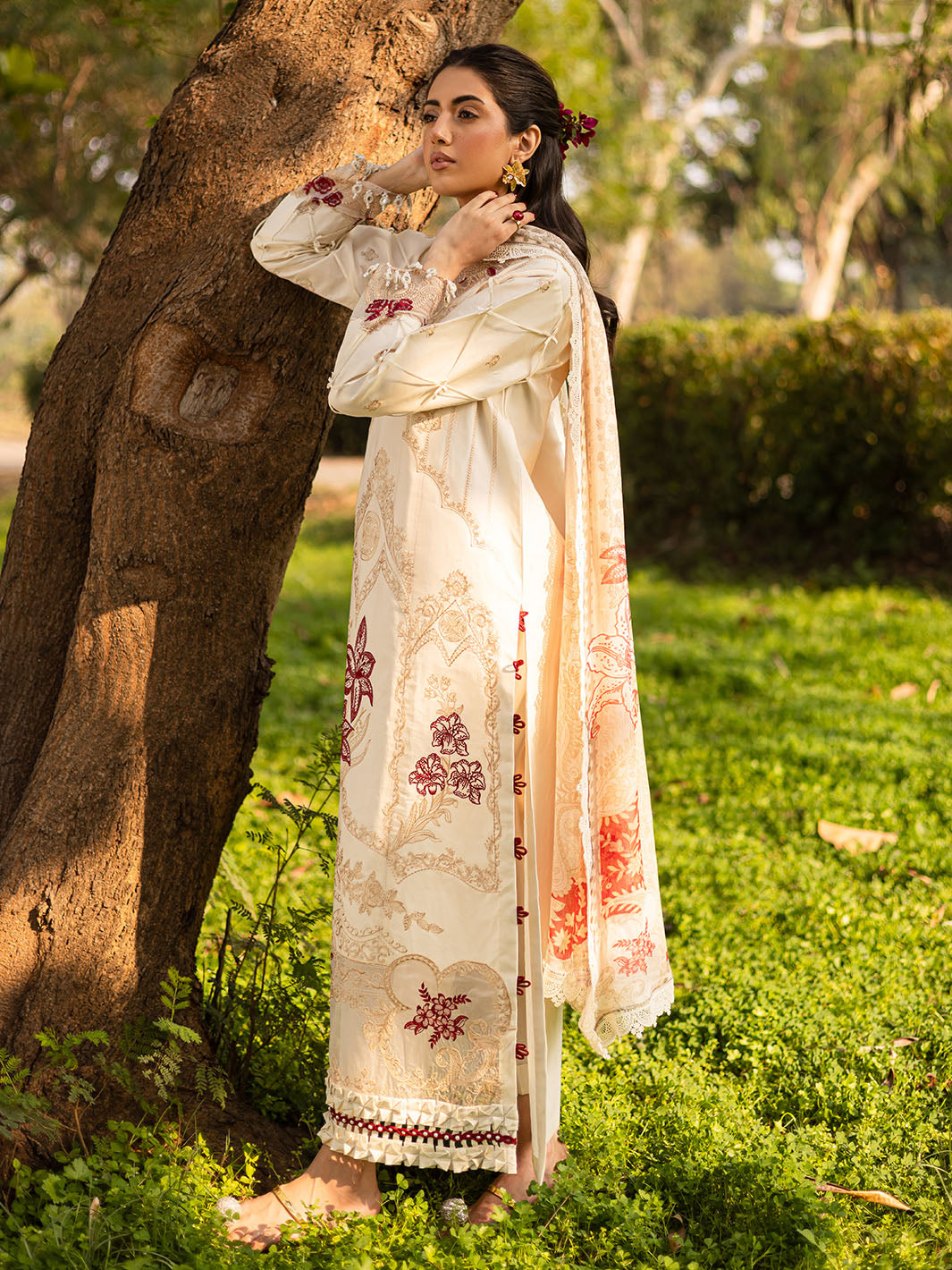 Parishay | Shangrila Luxury Lawn | SHR - 07 - Official Parishay - Agha Fabrics UK