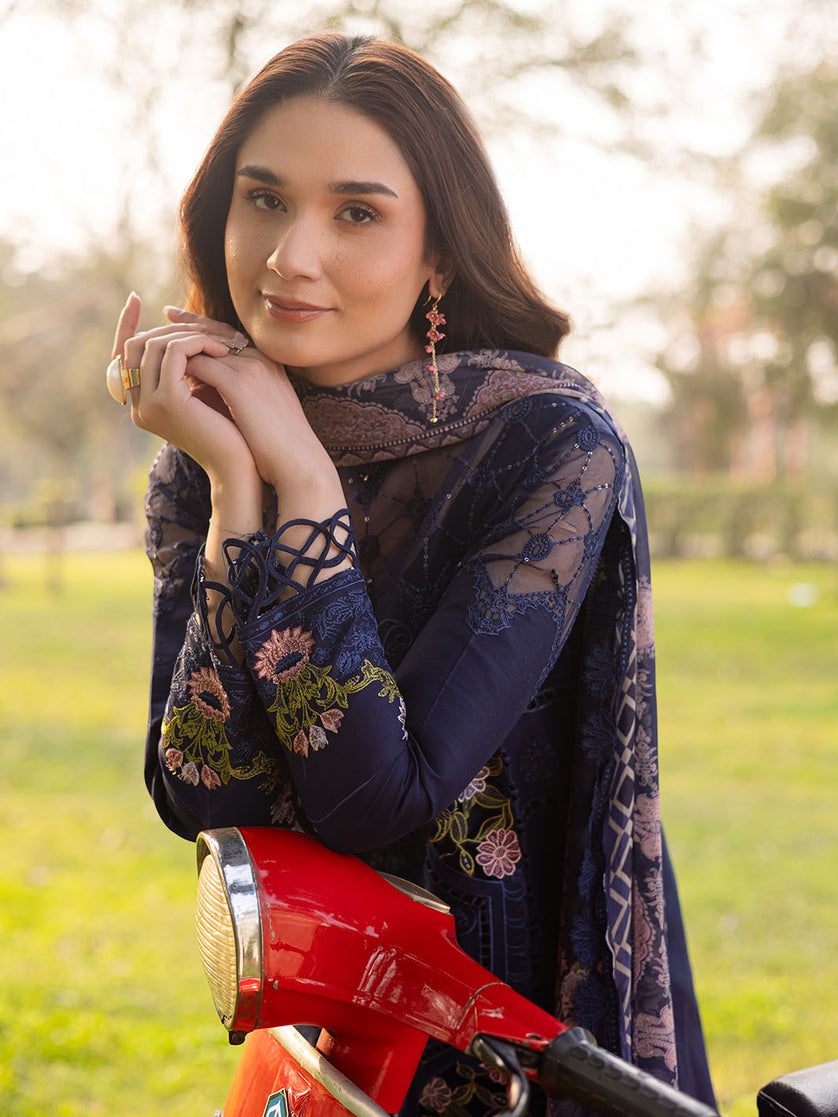 Parishay | Shangrila Luxury Lawn | SHR - 11 - Official Parishay - Agha Fabrics UK