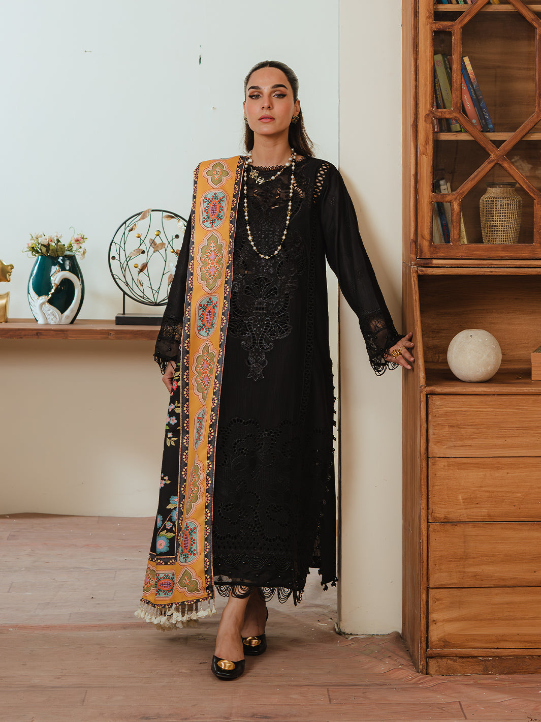 Mahnur | Stella Khaddar | SK-05B - Official Mahnur - Agha Fabrics UK