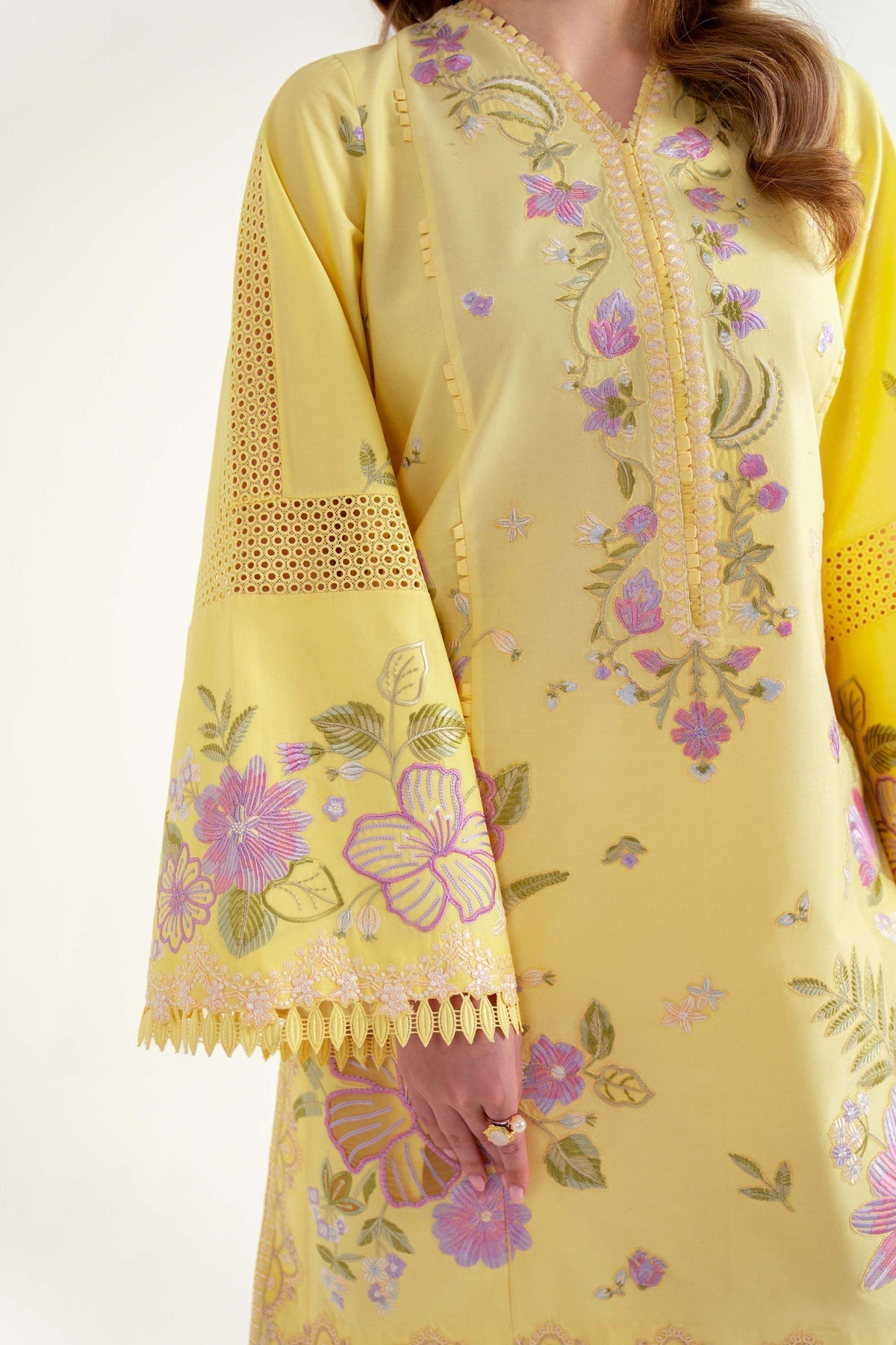 Sable Vogue | Luxury Lawn 25 | SL-01-25-V2