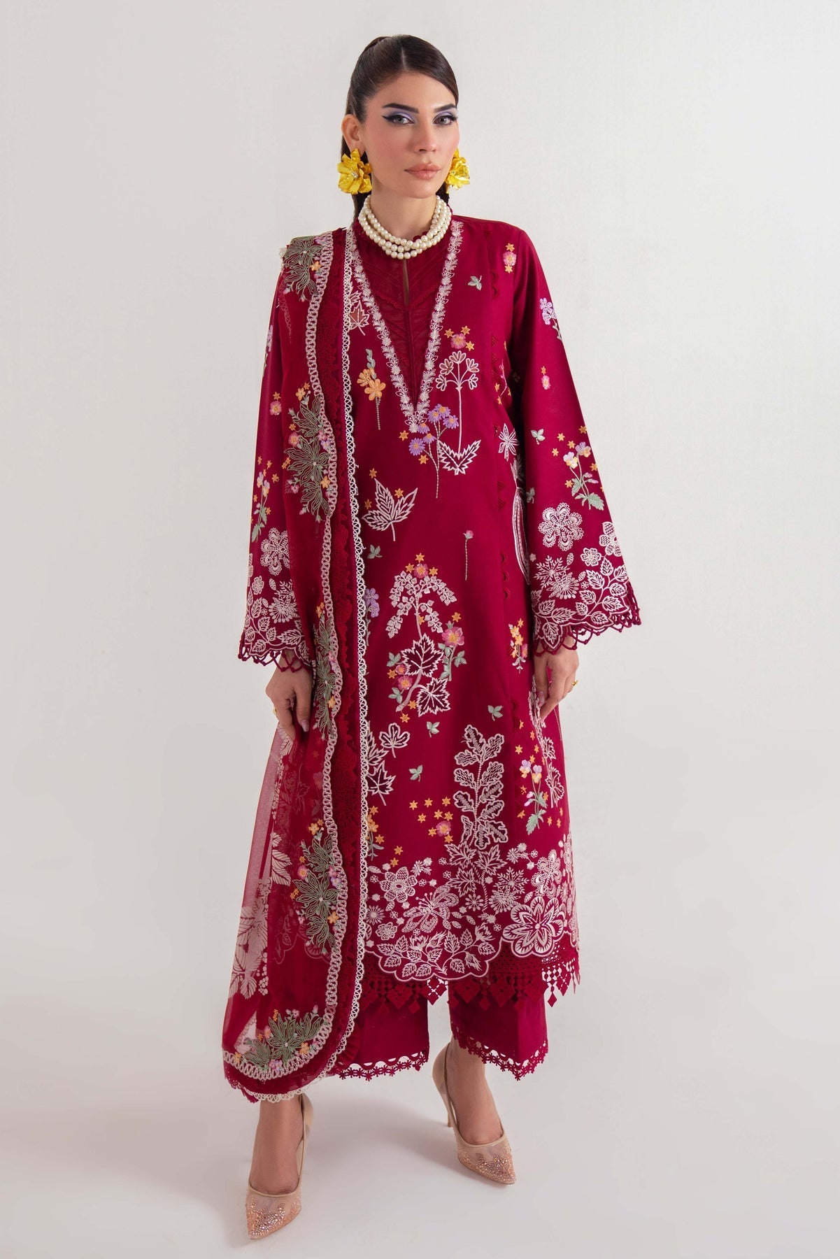 Sable Vogue | Luxury Lawn 25 | SL-08-25-V2