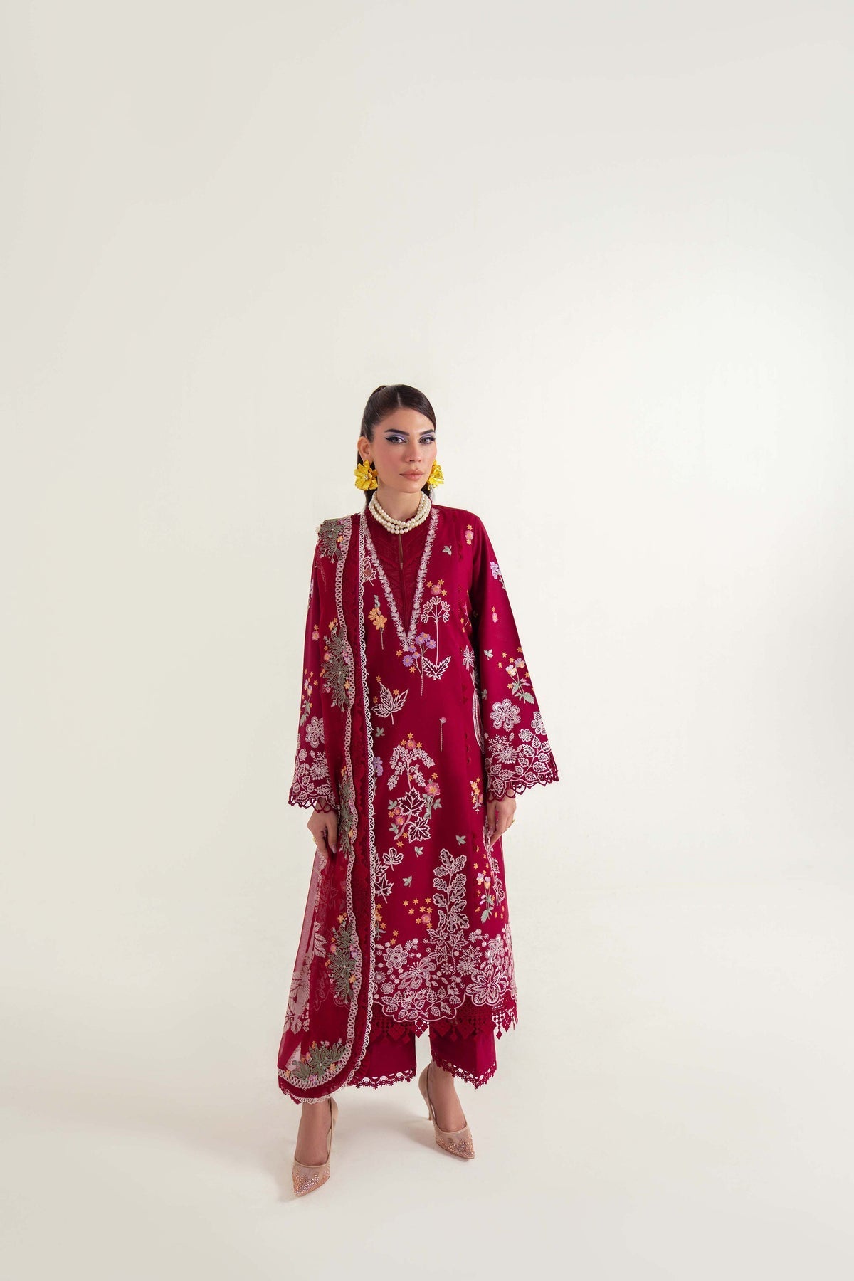 Sable Vogue | Luxury Lawn 25 | SL-08-25-V2