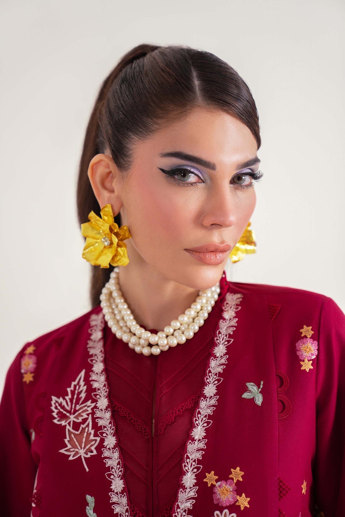 Sable Vogue | Luxury Lawn 25 | SL-08-25-V2