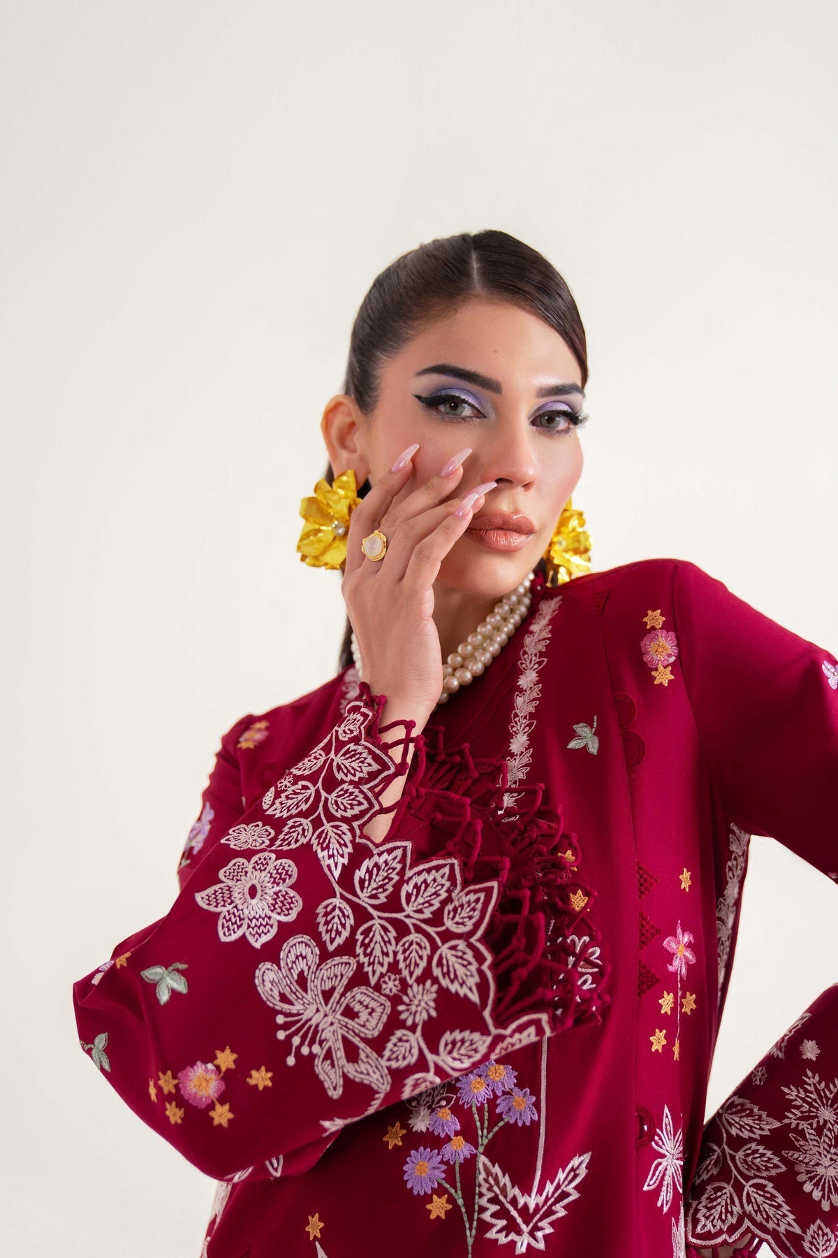 Sable Vogue | Luxury Lawn 25 | SL-08-25-V2