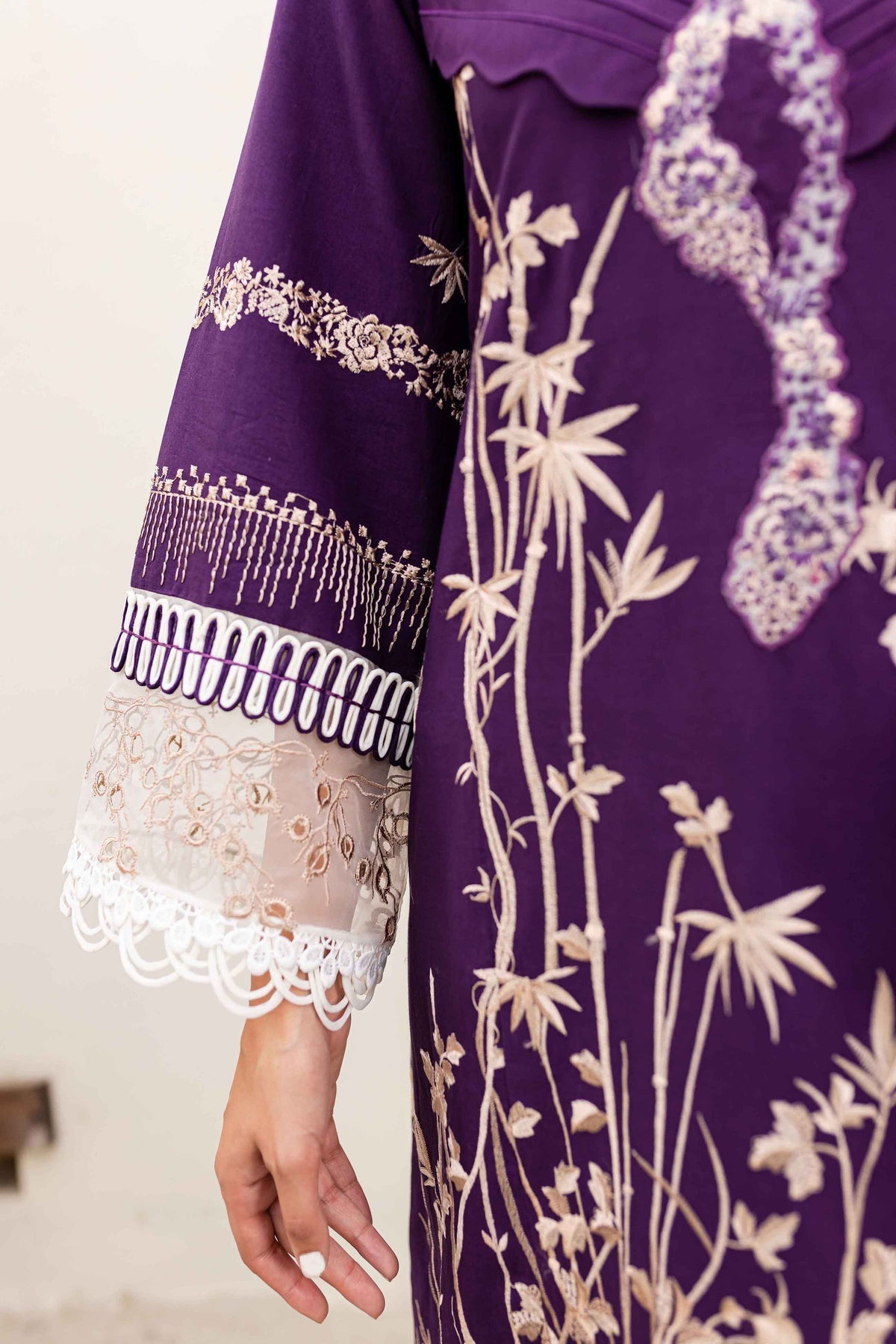 Sable Vogue | Shiree Lawn 24 | Plum Orchid