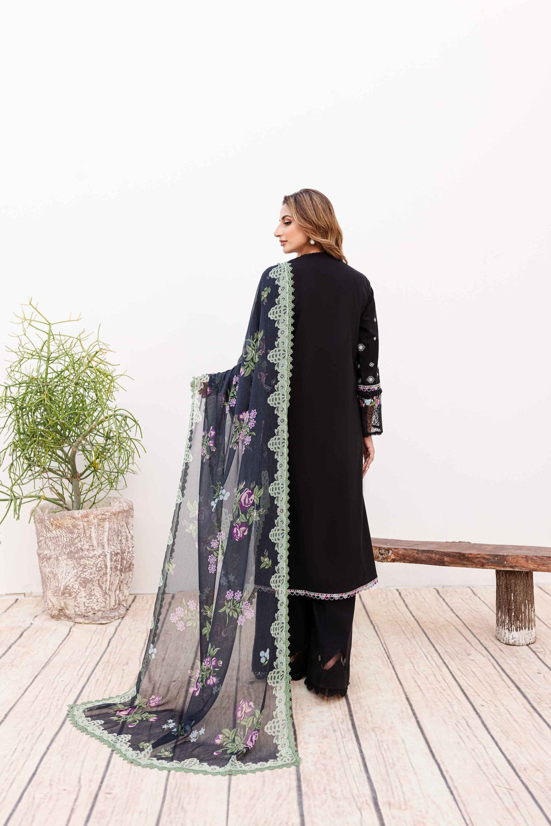 Sable Vogue | Shiree Lawn 24 | Aster