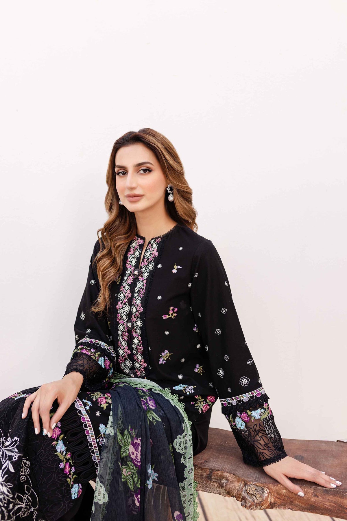 Sable Vogue | Shiree Lawn 24 | Aster
