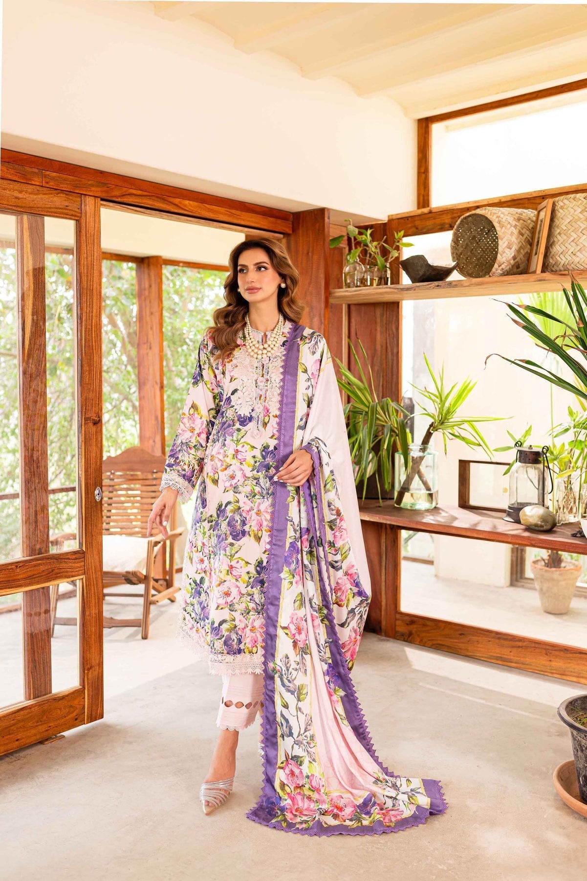 Sable Vogue | Shiree Lawn 24 | Pink Gardenia