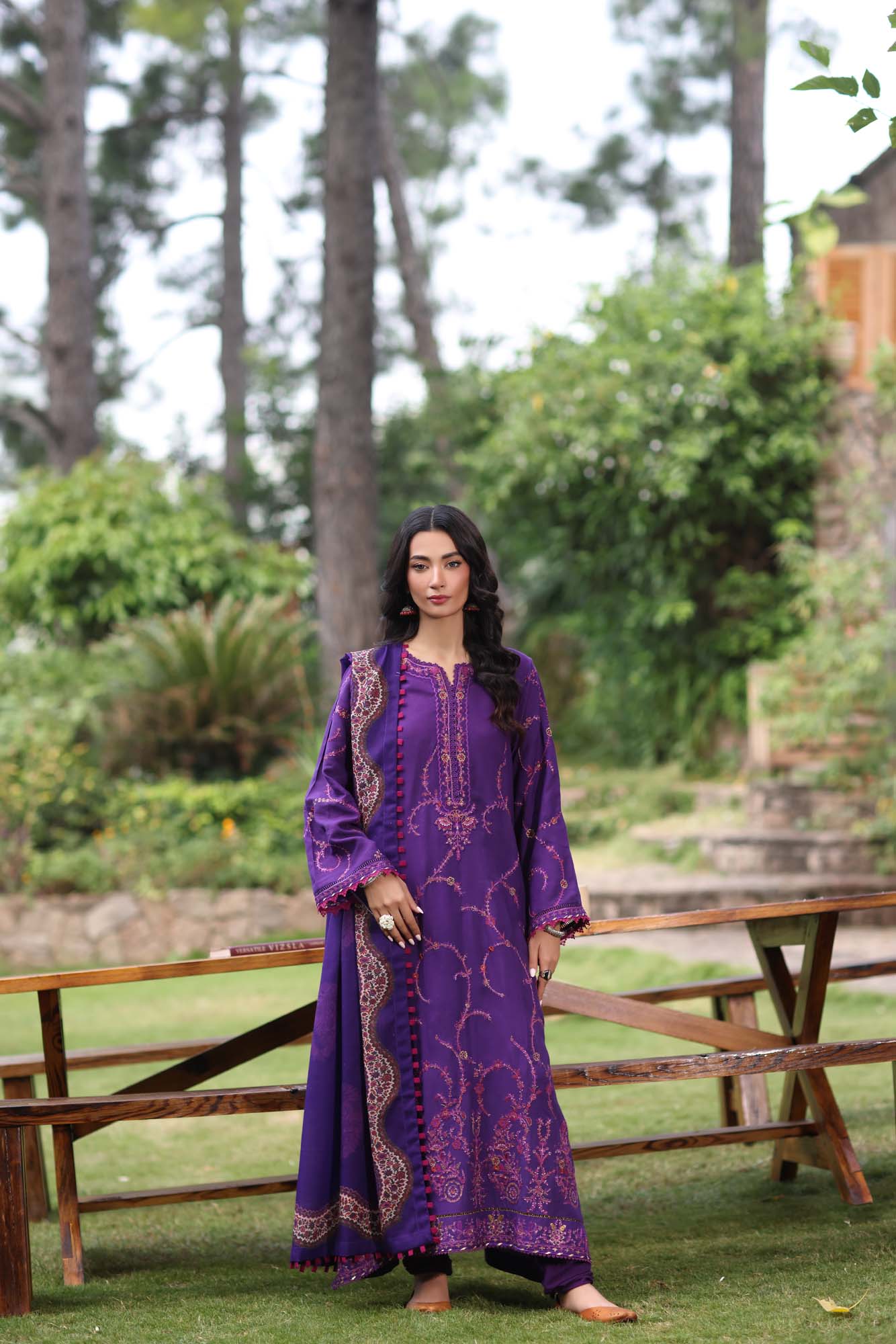 Noor by Saadia Asad | Suzaankari Winter 24 | D06 - Official Noor by Saadia Asad - Agha Fabrics UK