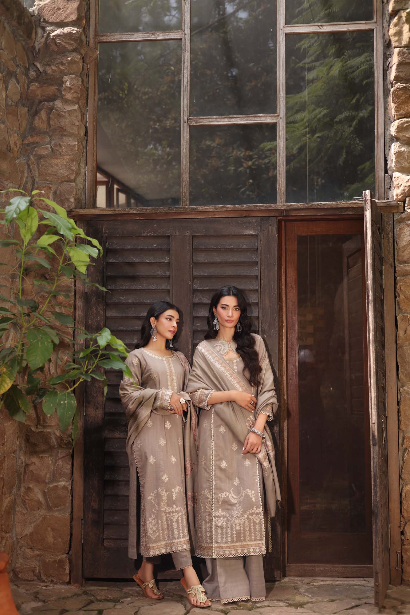 Noor by Saadia Asad | Suzaankari Winter 24 | D07 - Official Noor by Saadia Asad - Agha Fabrics UK