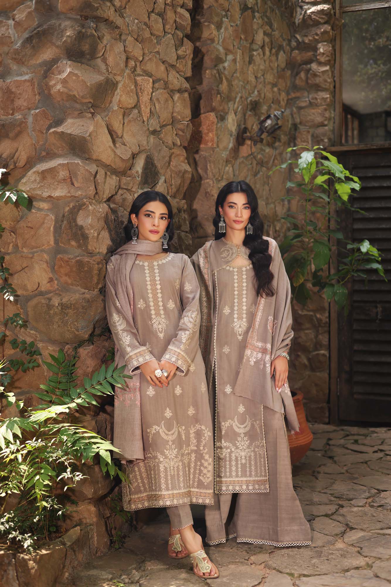 Noor by Saadia Asad | Suzaankari Winter 24 | D07 - Official Noor by Saadia Asad - Agha Fabrics UK