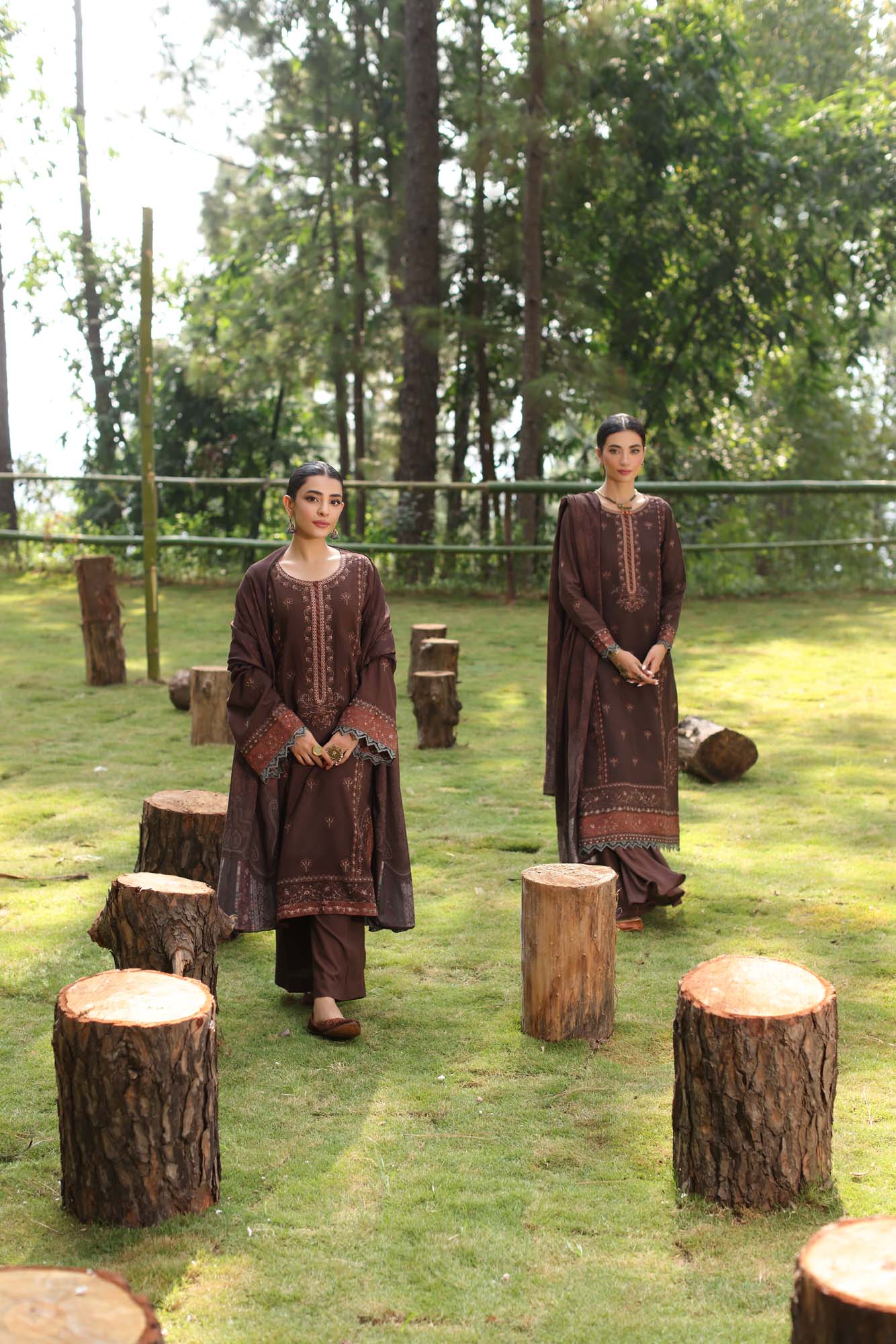 Noor by Saadia Asad | Suzaankari Winter 24 | D04 - Official Noor by Saadia Asad - Agha Fabrics UK