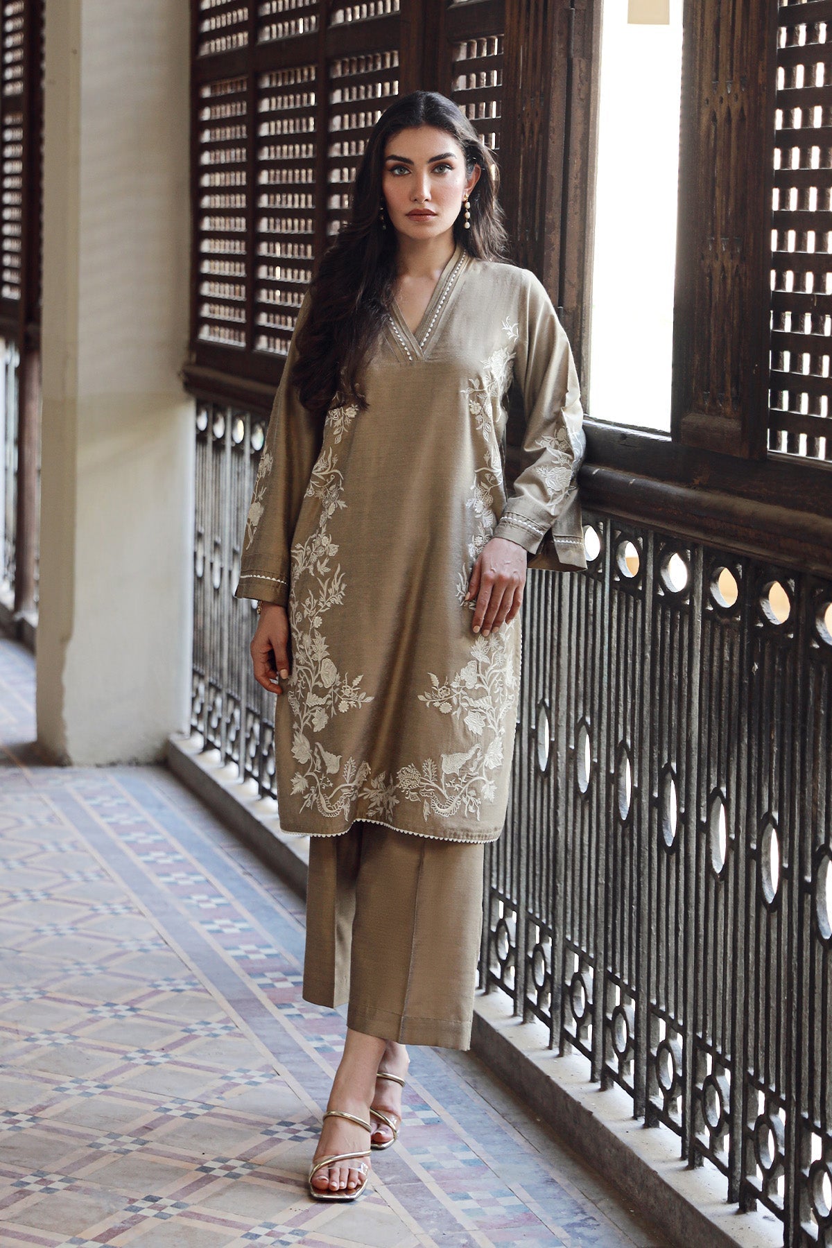 Sahar | Luxe Ready to Wear | Vanilla Petals