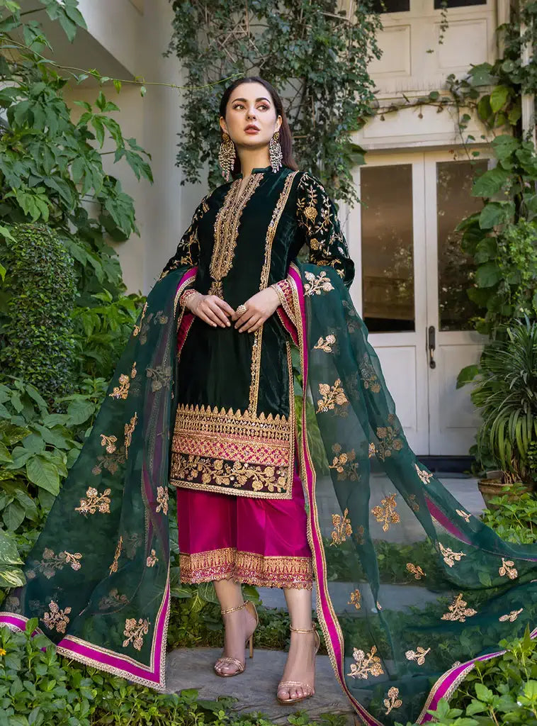 Zainab Chottani | Stitched Velvet 2022 | Pareeshay - Official Zainab Chottani - Agha Fabrics UK
