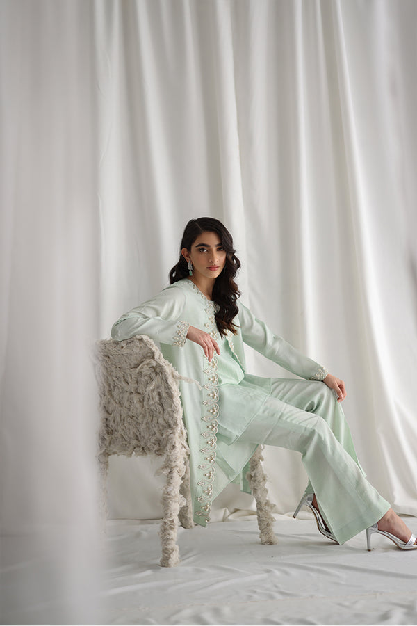 Sana Abbas | La Fiesta | Fiona
