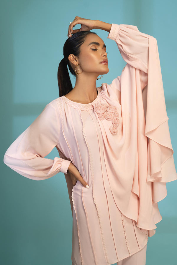 Sana Abbas | La Fiesta | Flossy