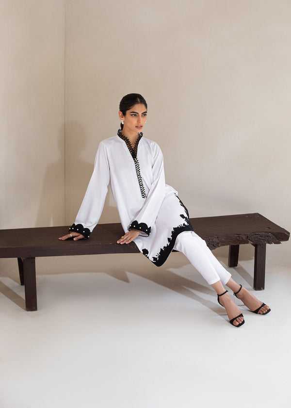 Sana Abbas | La Fiesta | kayra