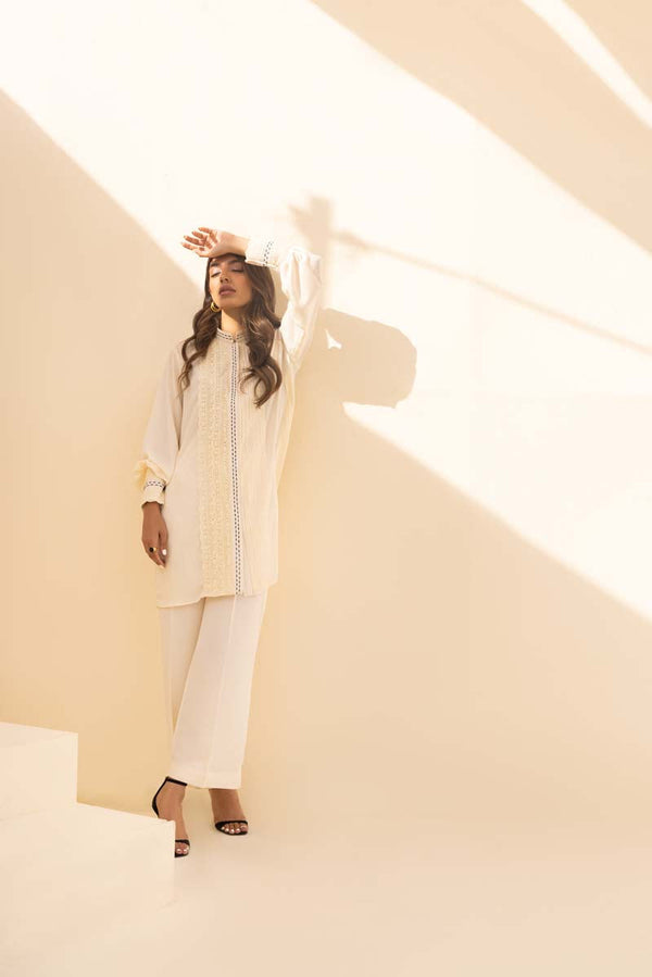 Sana Abbas | La Fiesta Sibyl