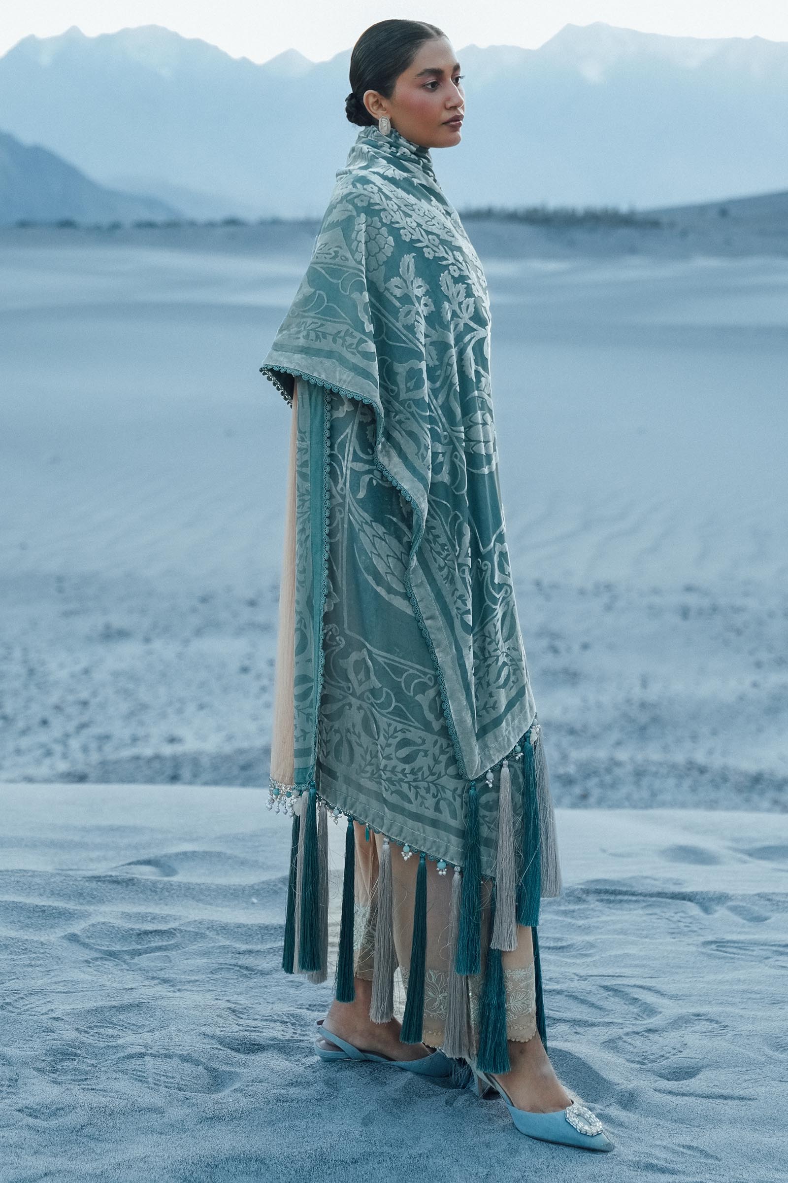 Sana Safinaz | Winter Shawl 24 | S241-005B-3CP - Official Sana Safinaz - Agha Fabrics UK