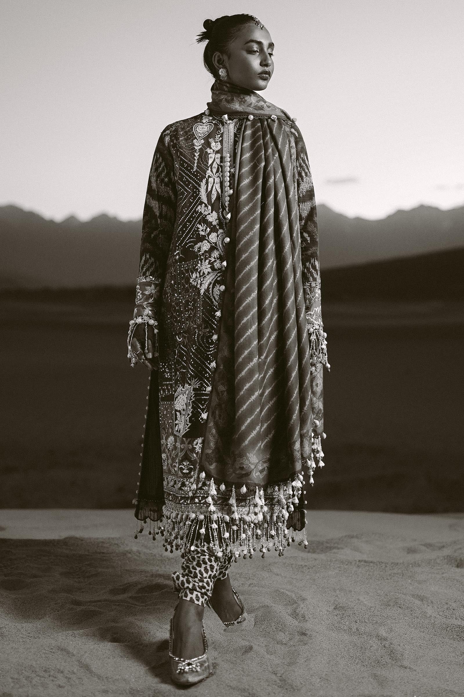 Sana Safinaz | Winter Shawl 24 | S241-007A-3CP - Official Sana Safinaz - Agha Fabrics UK