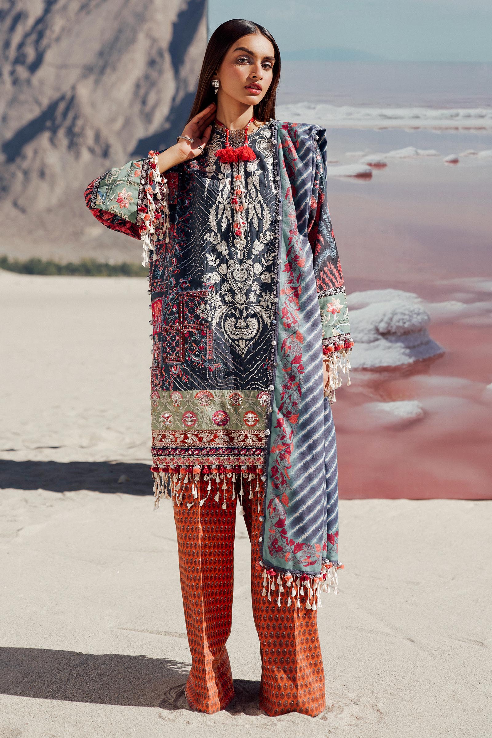 Sana Safinaz | Winter Shawl 24 | S241-007B-3CP - Official Sana Safinaz - Agha Fabrics UK