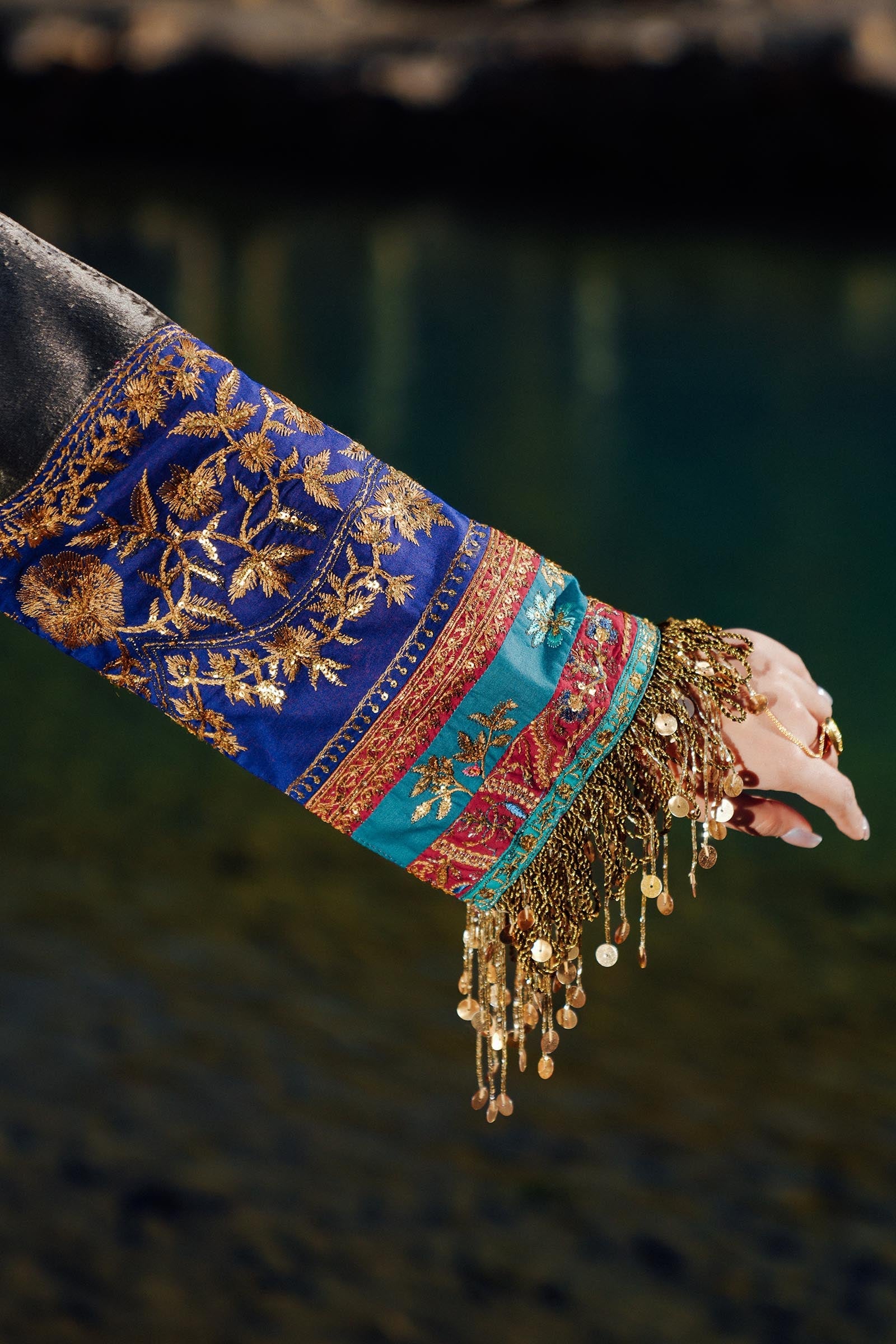 Sana Safinaz | Winter Shawl 24 | V241-004-3CP - Official Sana Safinaz - Agha Fabrics UK