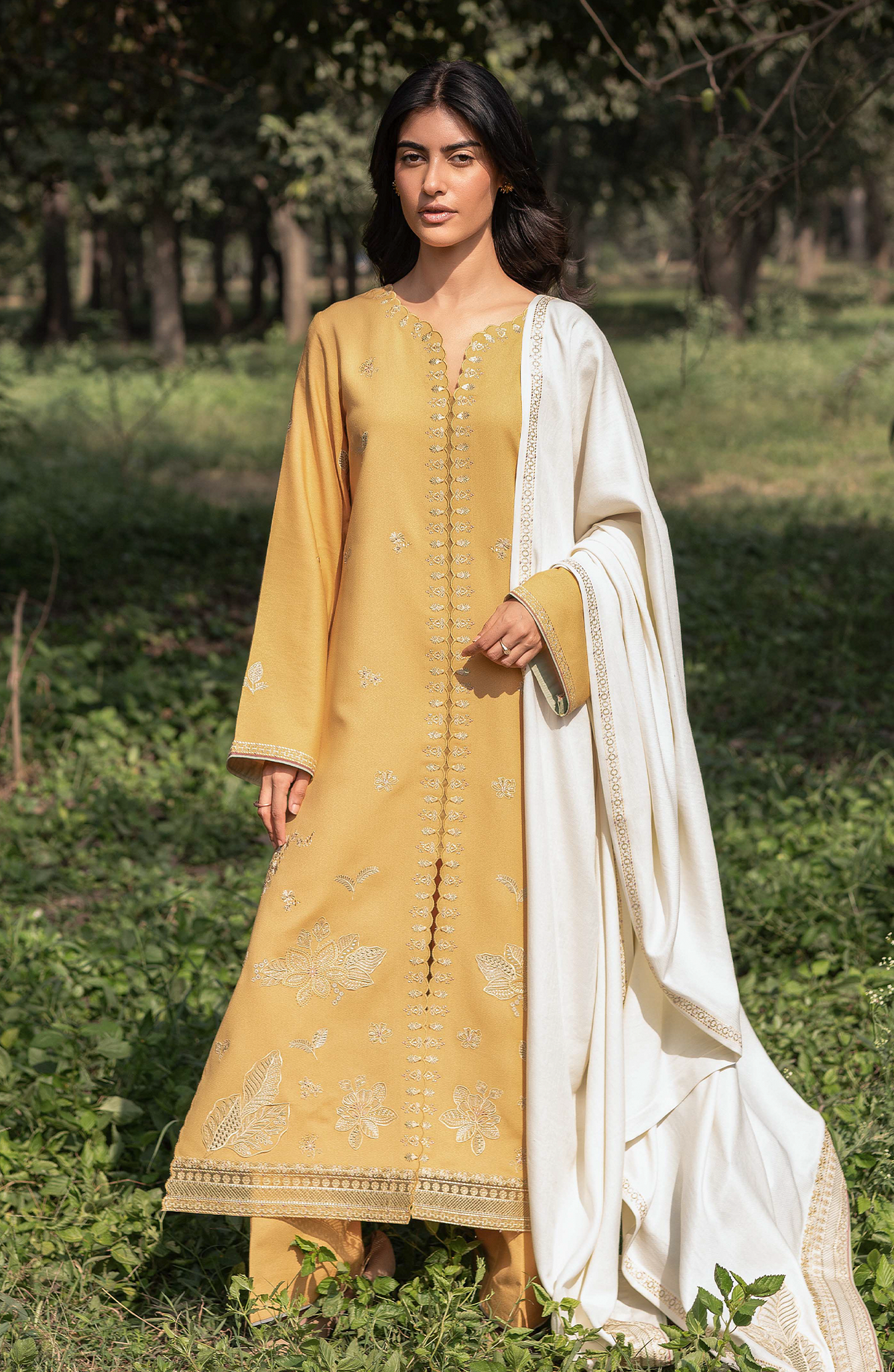 Seran | Whisper Garden Winter 24 | Leya