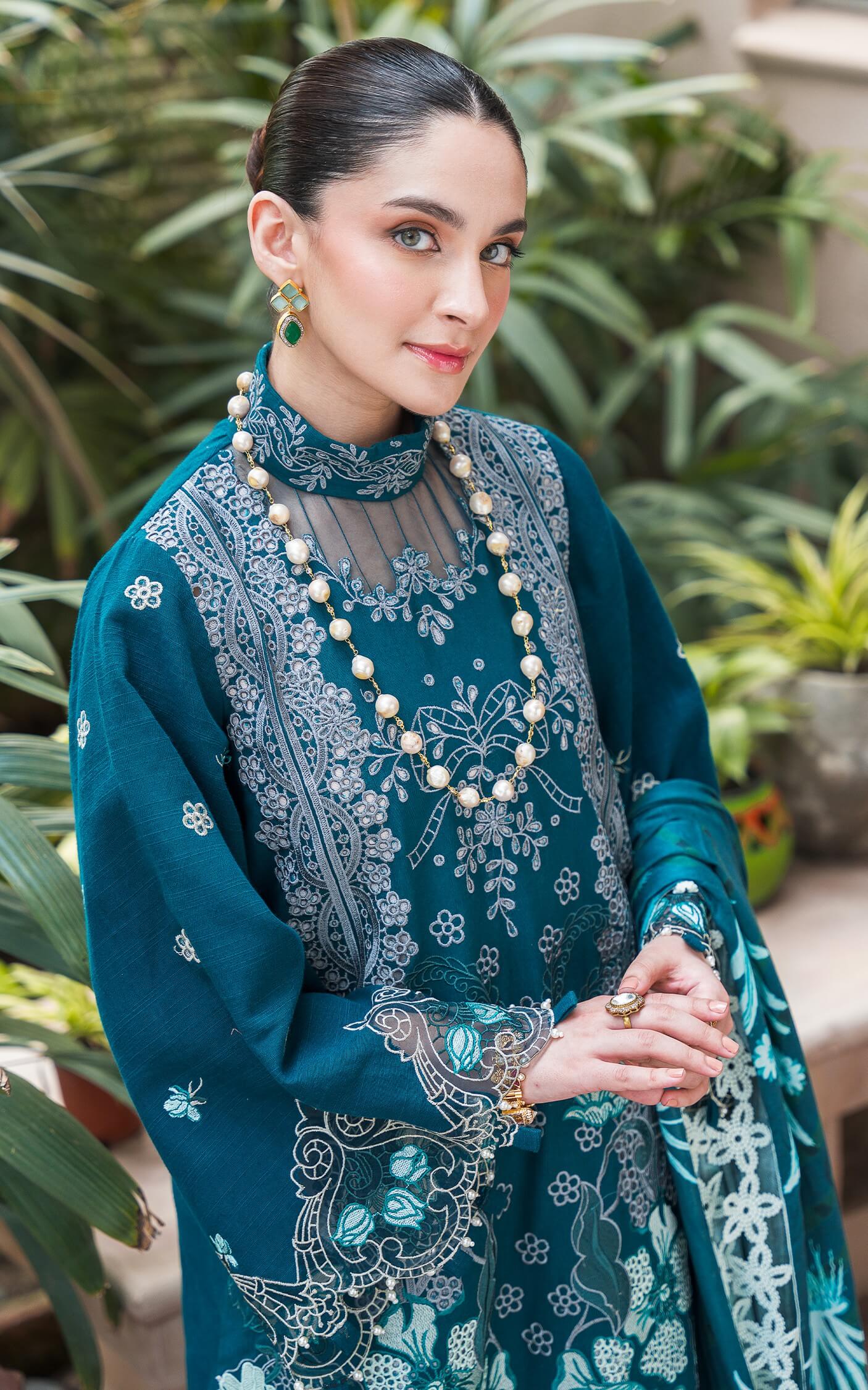 Asifa and Nabeel | Luxury Winter 24 | TEAL WL-07 - Official Asifa and Nabeel - Agha Fabrics UK