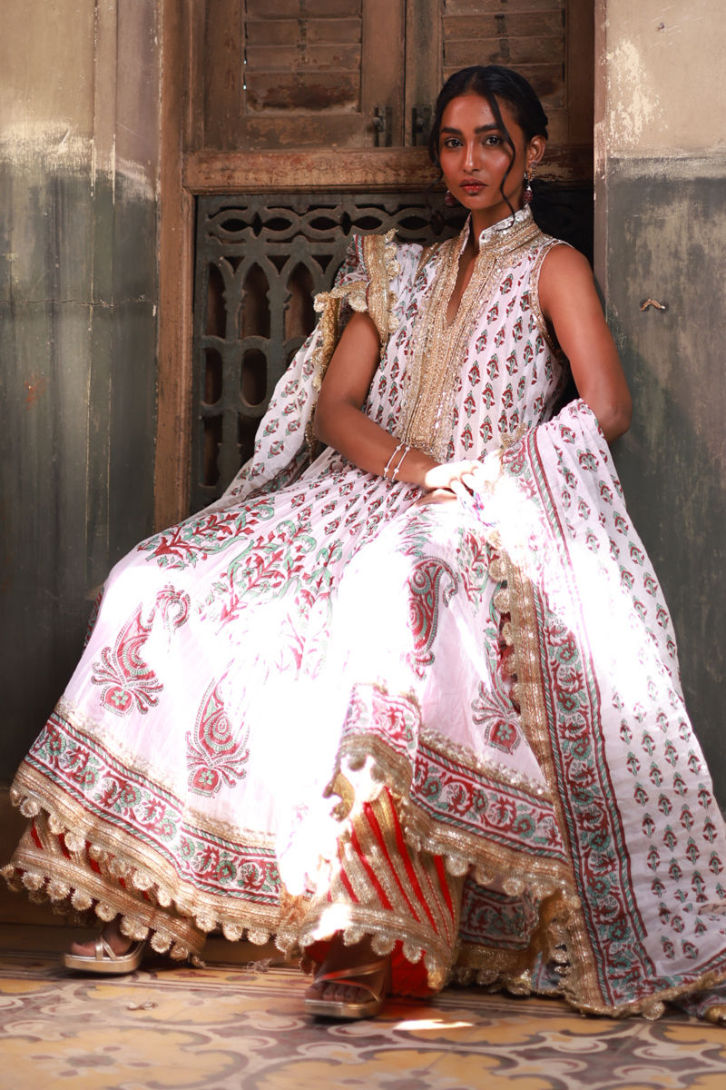 The Pink Tree Company | Spring ballet | IRIS