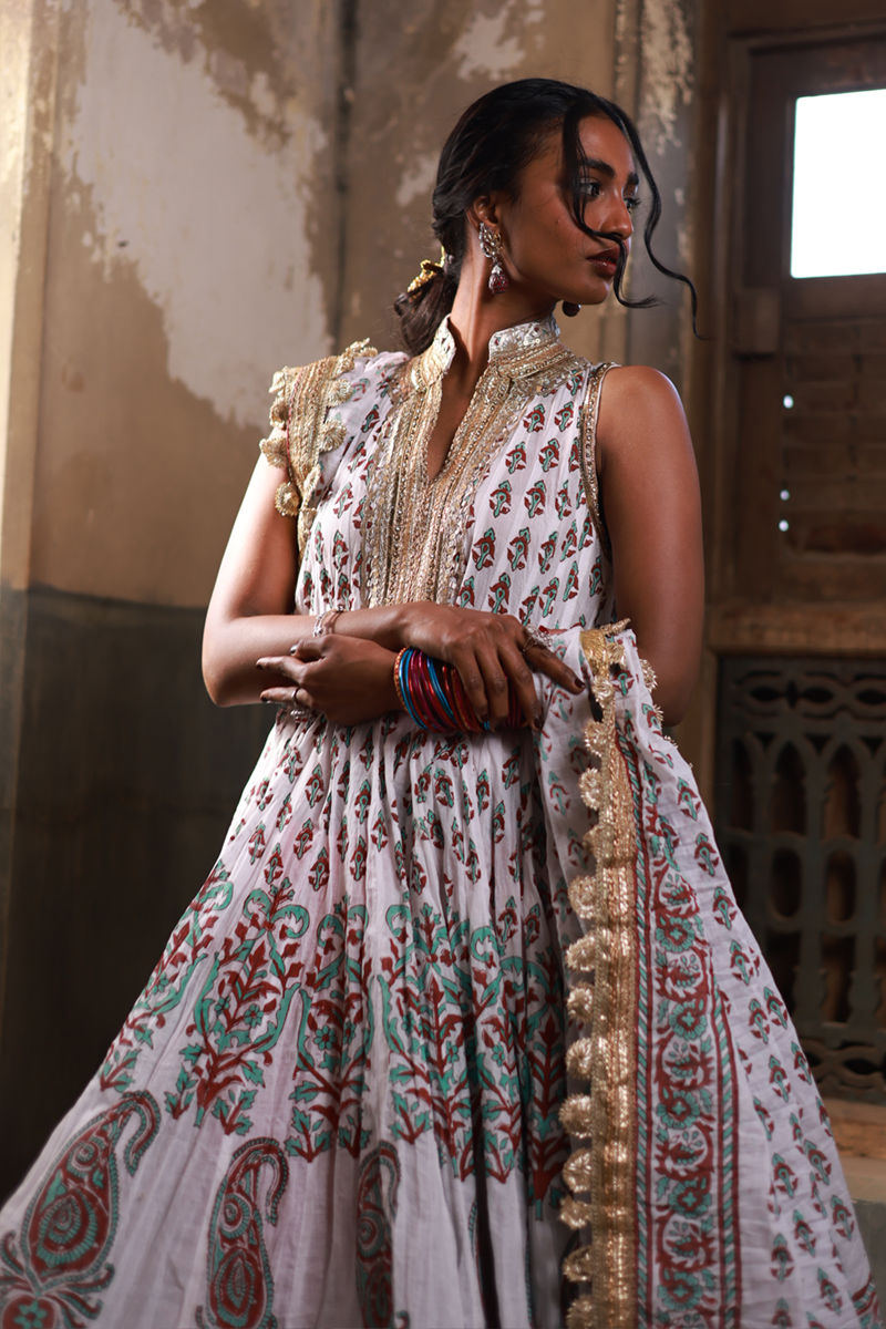 The Pink Tree Company | Spring ballet | IRIS