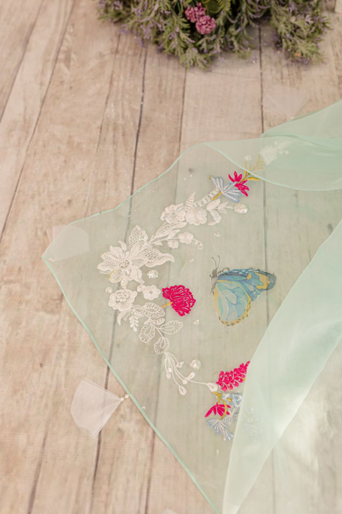 Tabyaa | Pret | Snowflake - Official Tabyaa - Agha Fabrics UK