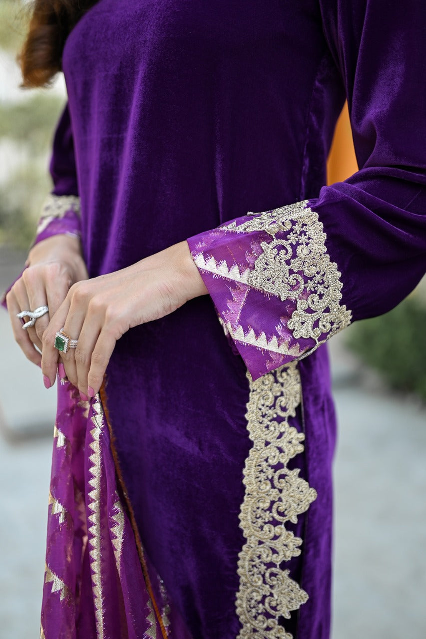 Leon | Leon Luxe Collection | MAHROZE