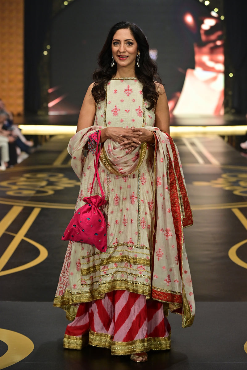 The Pink Tree Company | Weaves and Blocks | Pankhari Gulaab Ki