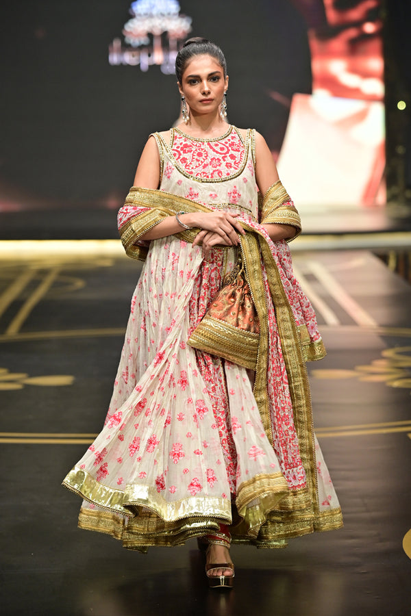 The Pink Tree Company | Weaves and Blocks | Khila Gulaab